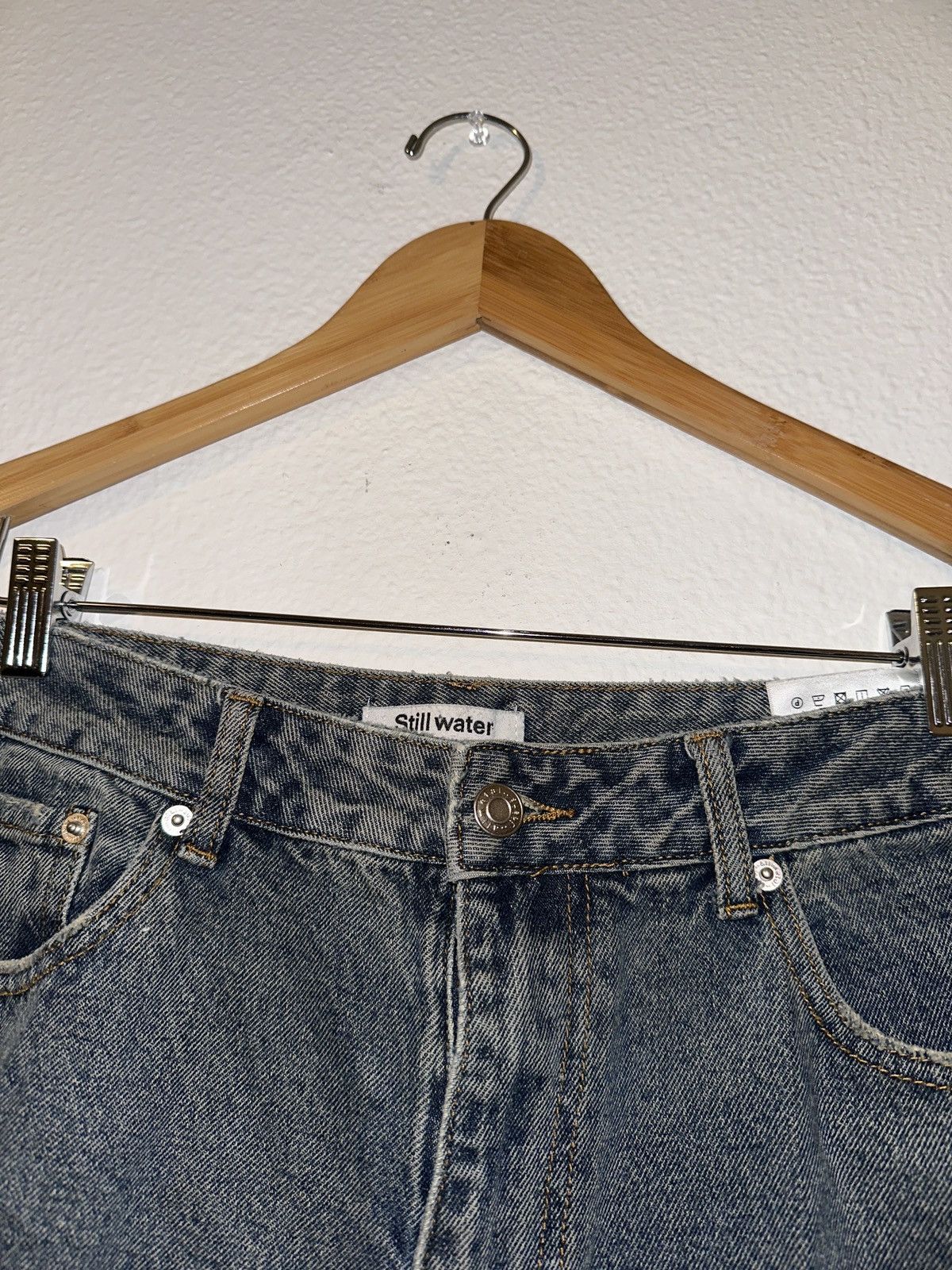 Japanese Brand × Vintage Japanese Denim “V” Baggy Shorts Size US 30 / EU 46 - 3 Thumbnail