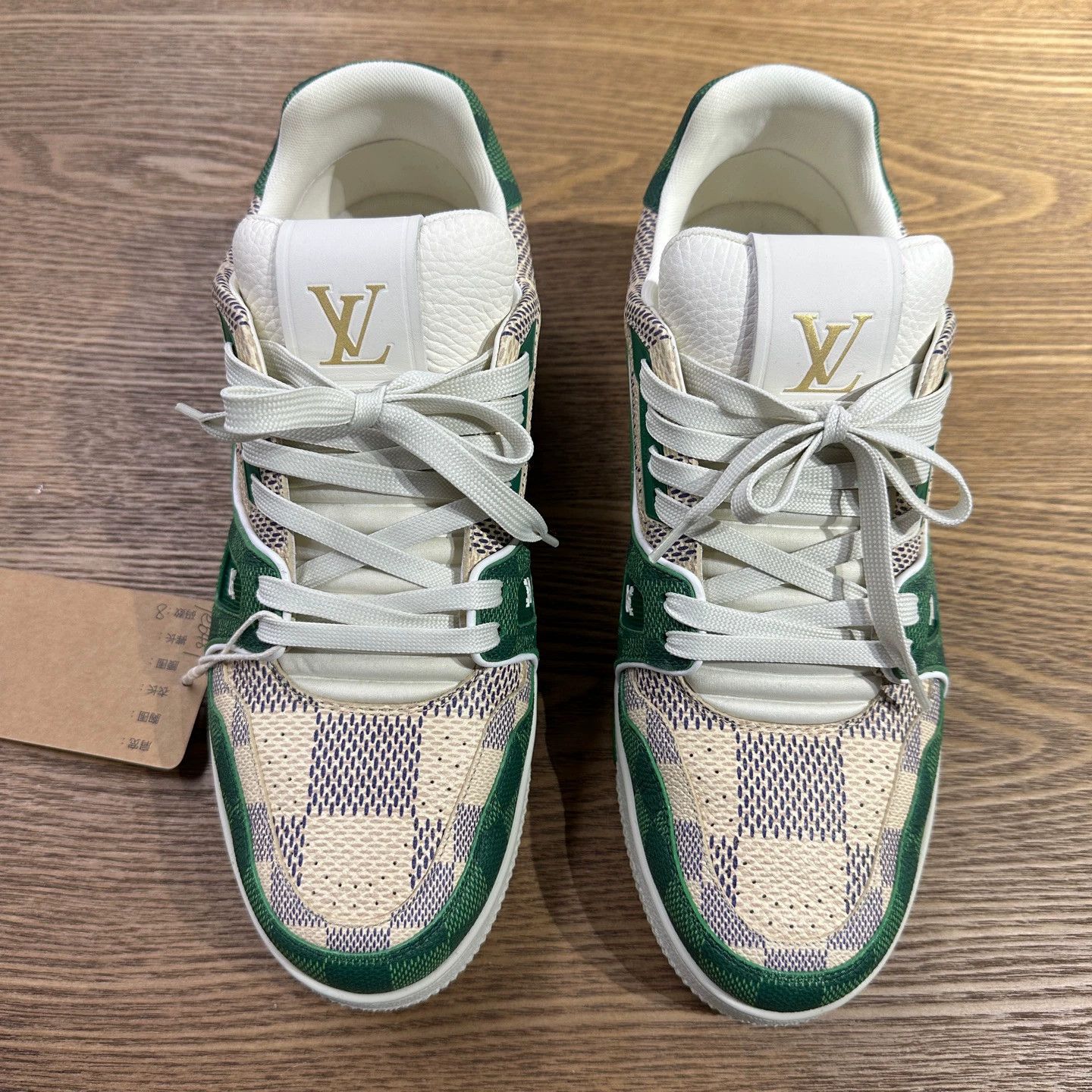 Louis Vuitton LV feb487 Trainer White Green Monogram US 8 Size US 8 / EU 41 - 2 Thumbnail