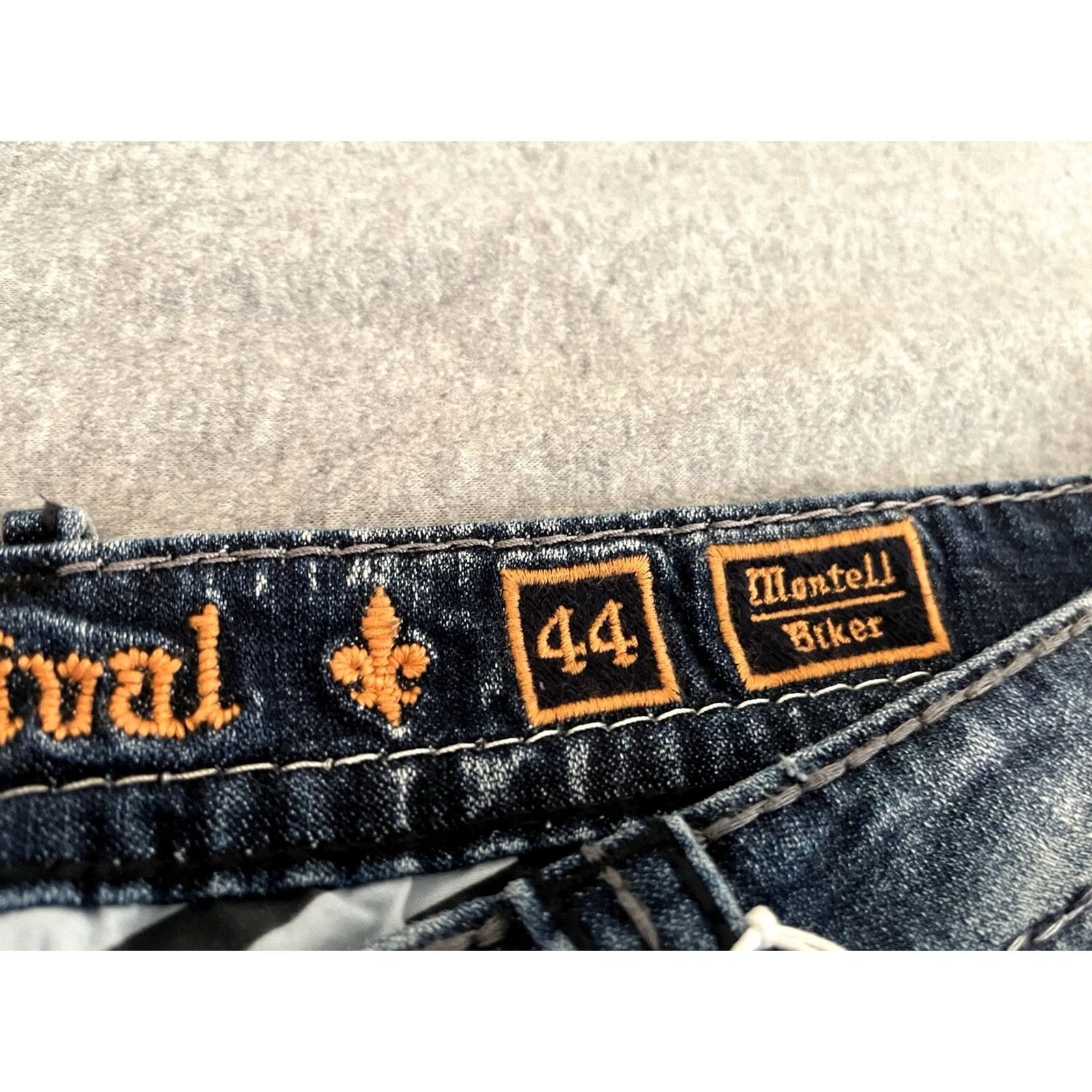 Vintage Rock Revival Jeans Biker Distressed Denim Mens 44x33 NWT Blue Cotton/Elastane Distressed Denim Mens Wed 90s Size US 44 / EU 60 - 2 Thumbnail