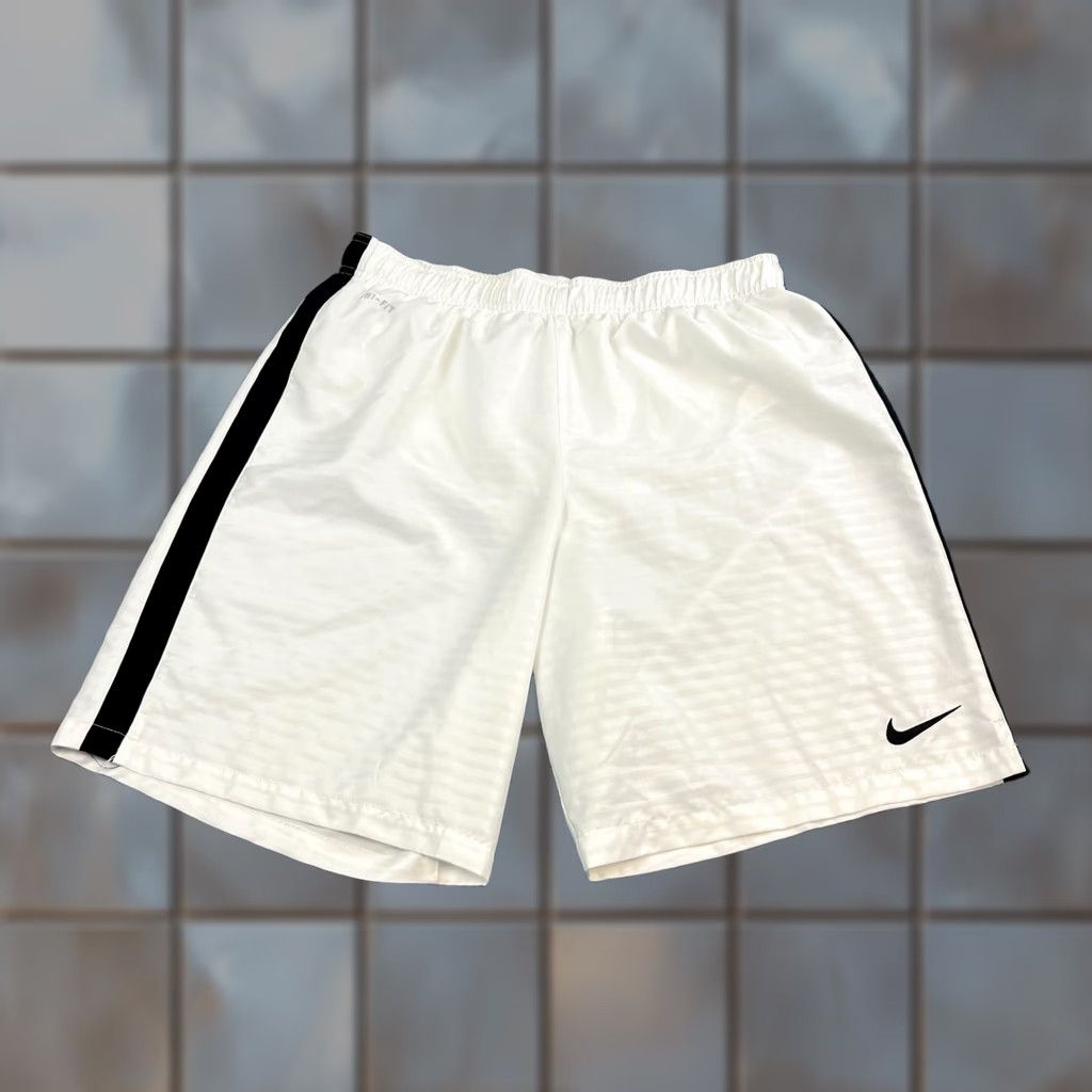 Nike Nike Mens Sweat Shorts XL White Swoosh Gymwear Size US 36 / EU 52 - 1 Thumbnail