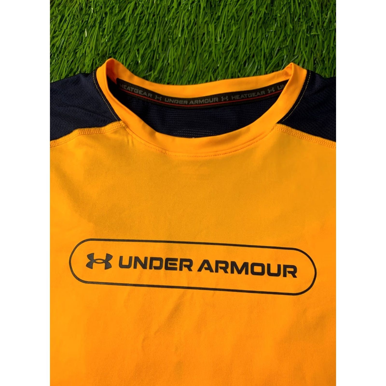Under Armour Under Armour HeatGear Shirt Men L Orange Navy 2022 Training Compression Jersey 74 cm 55 cm Crew Neck Short Sleeve Size US L / EU 52-54 / 3 - 4 Thumbnail