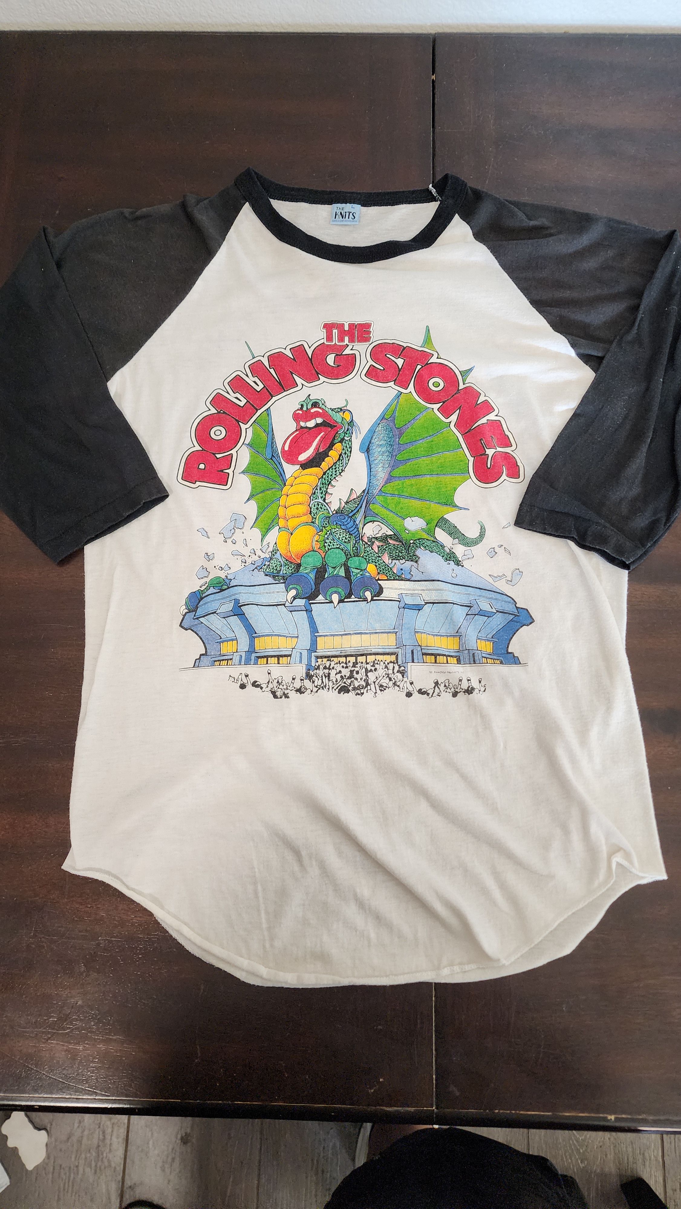 Band Tees VINTAGE ROLLING STONES 1980 TOUR RAGLAN TSHIRT Size US L / EU 52-54 / 3 - 3 Thumbnail