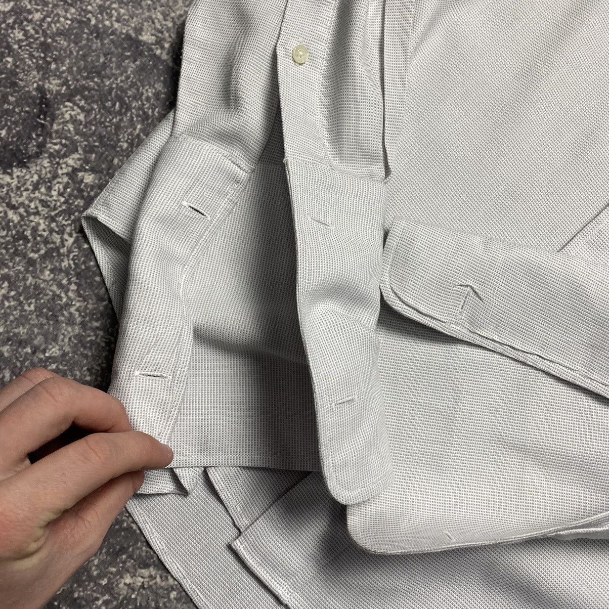 Yves Saint Laurent Luxury Yves Saint Lauren Small Logo Basic designer shirt Size US M / EU 48-50 / 2 - 9 Thumbnail