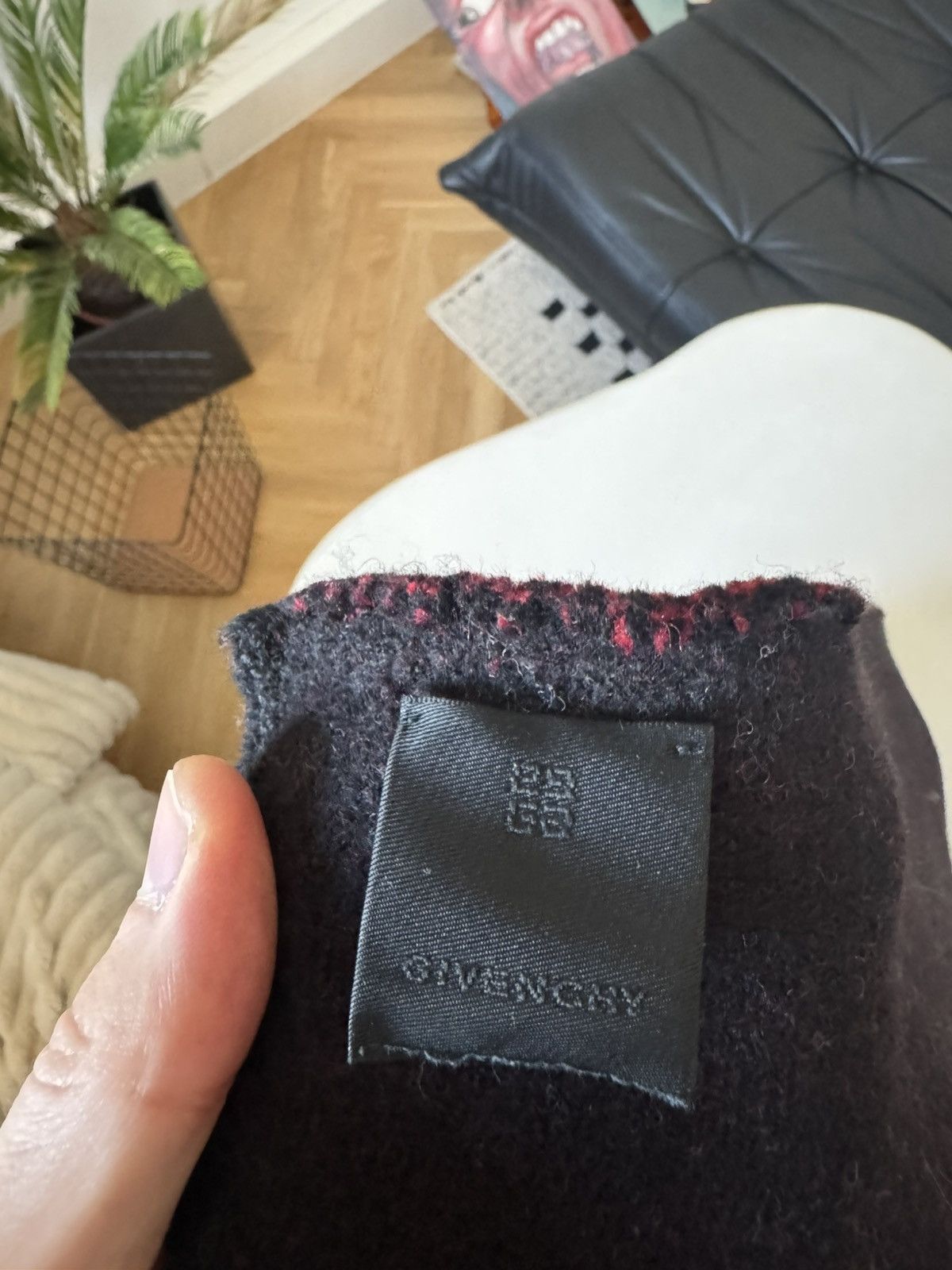 Givenchy Givenchy Big Logo Wool Knit Scarf Designer Luxury Black Rare Size ONE SIZE - 4 Thumbnail