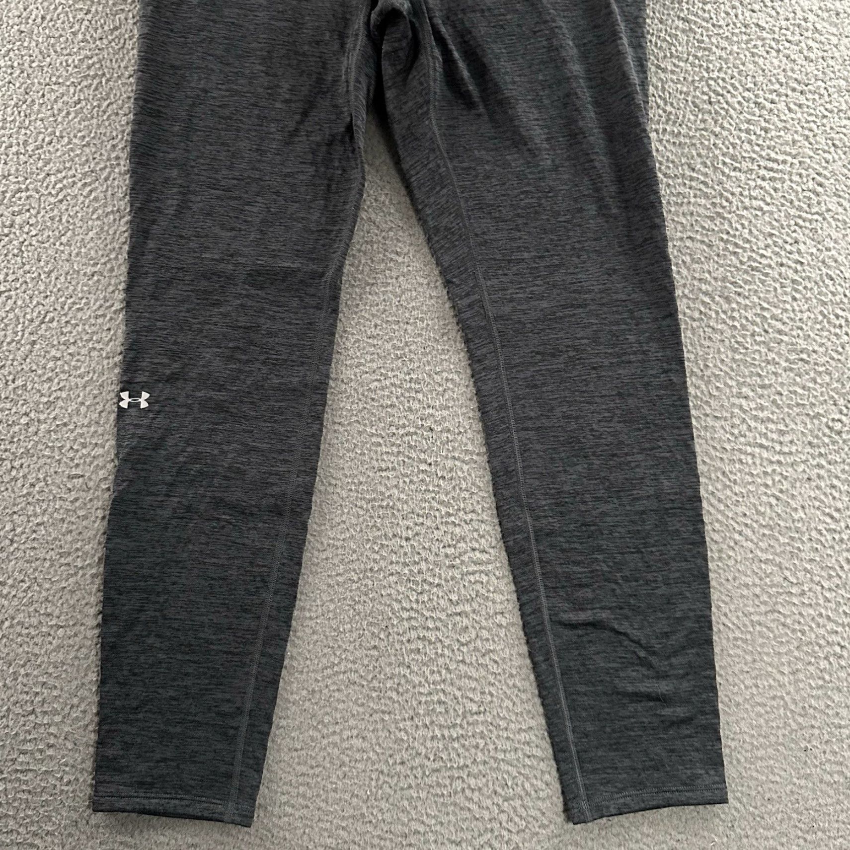 Under Armour Under Armour Womens Leggings Gray Size Large Base 2.0 Heatgear Polyester Blend Compression Stretch Ankle Mid Rise 8.5-10.5 in 32 in Waist 28 in Inseam Size 36" / US 14 / IT 50 - 4 Thumbnail