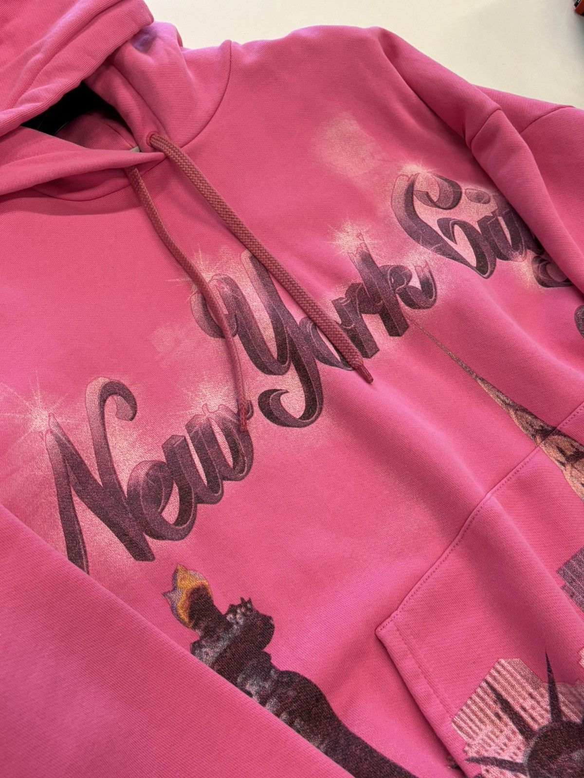Balenciaga NWT New York City airbrush hoodie Resort 2018 Size US S / EU 44-46 / 1 - 9 Thumbnail