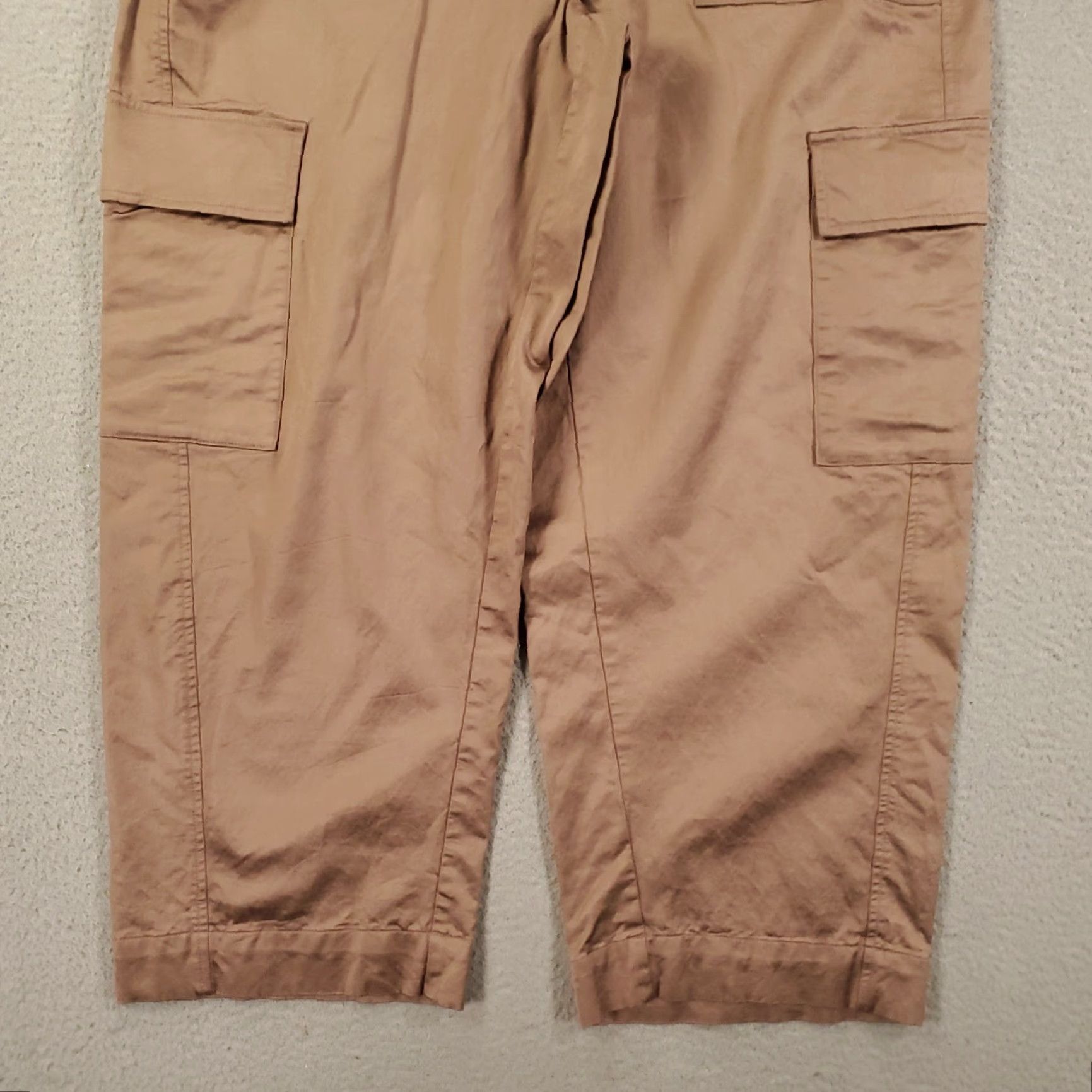 Old Navy Old Navy Barrel Pants Womens 14 Satin Cargo High Waisted Mauve Pink Size 36" / US 14 / IT 50 - 2 Thumbnail