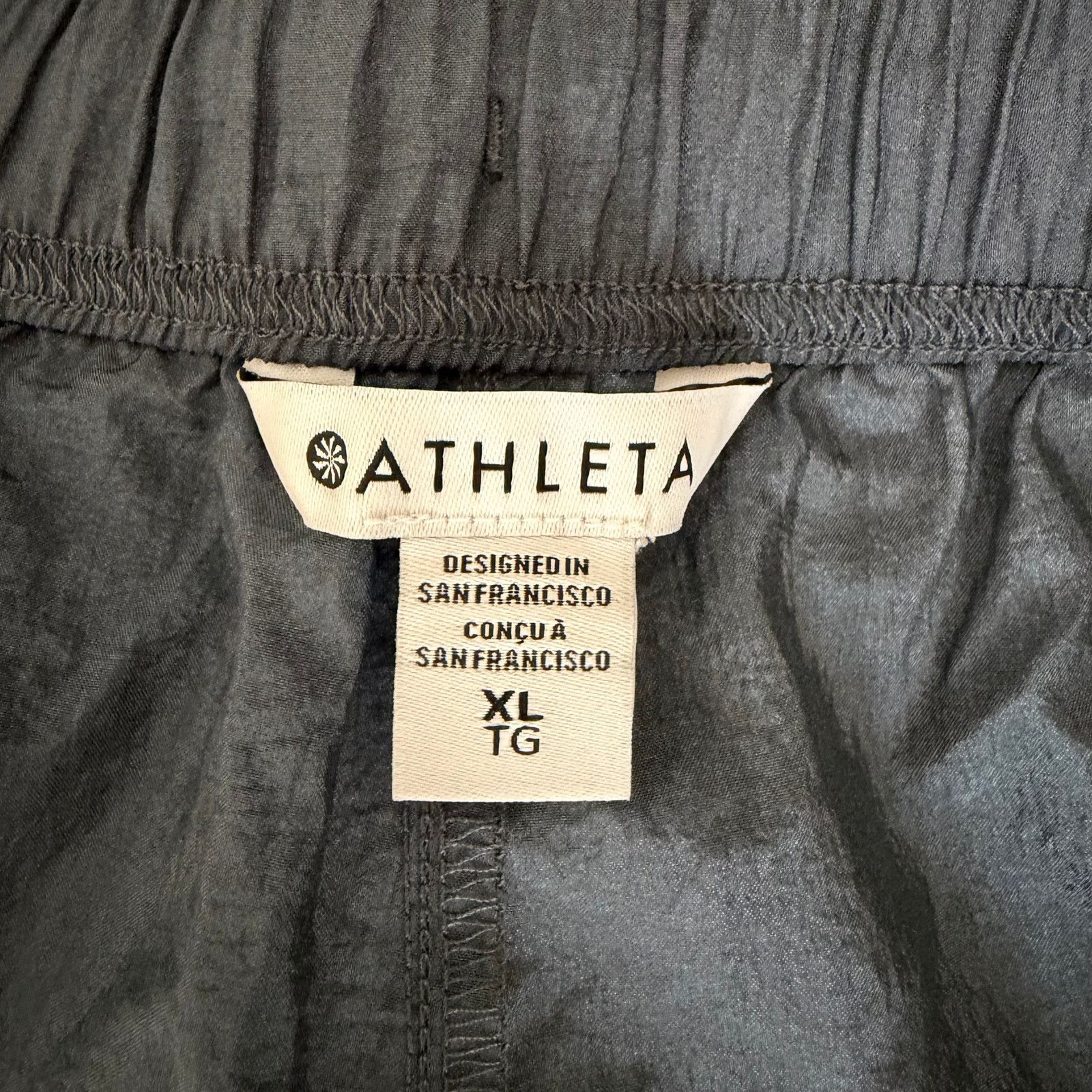 Athleta Athleta Gray Lunar Utility Shorts Sz XL Size 38" / US 16 / IT 52 - 2 Thumbnail