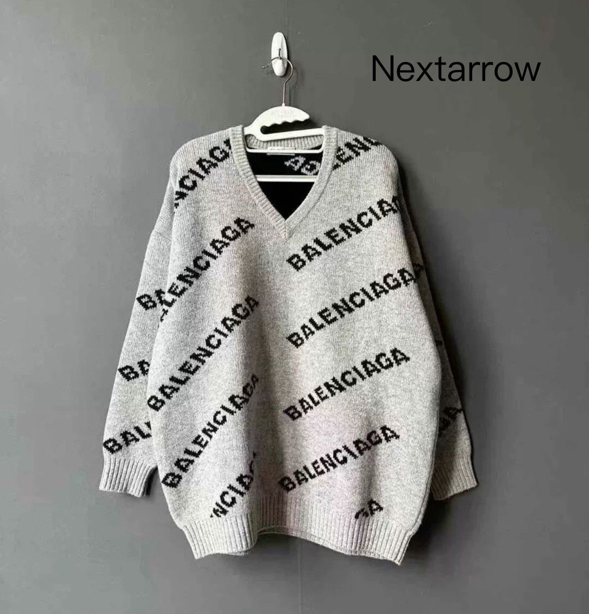 Balenciaga Balenciaga Grey Bullet Curtain Sweater Size US M / EU 48-50 / 2 - 1 Thumbnail