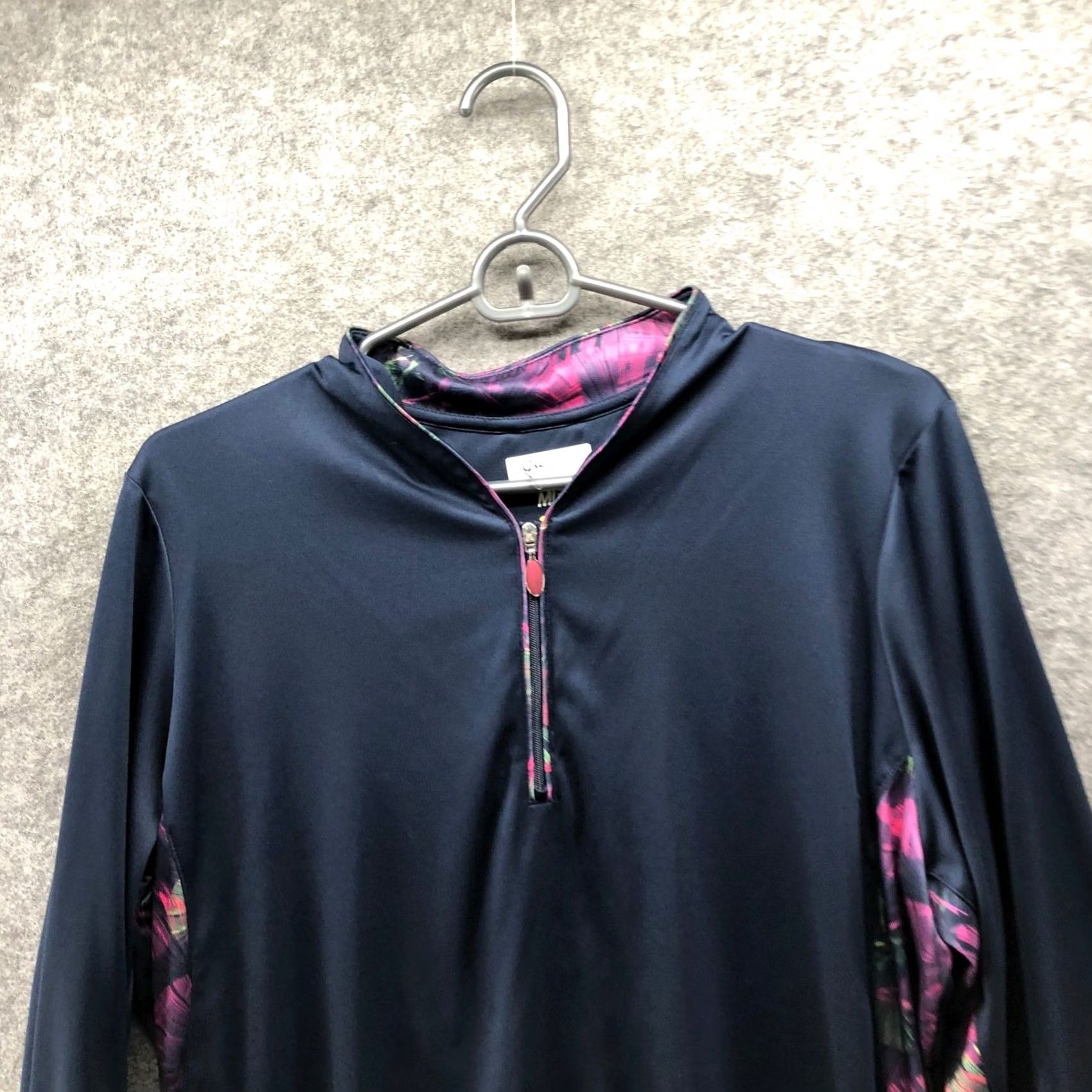 Vintage Greg Norman Play Dry Golf Womens XL Long Sleeve Polyester Navy Floral Pullover Size XL / US 12-14 / IT 48-50 - 3 Thumbnail