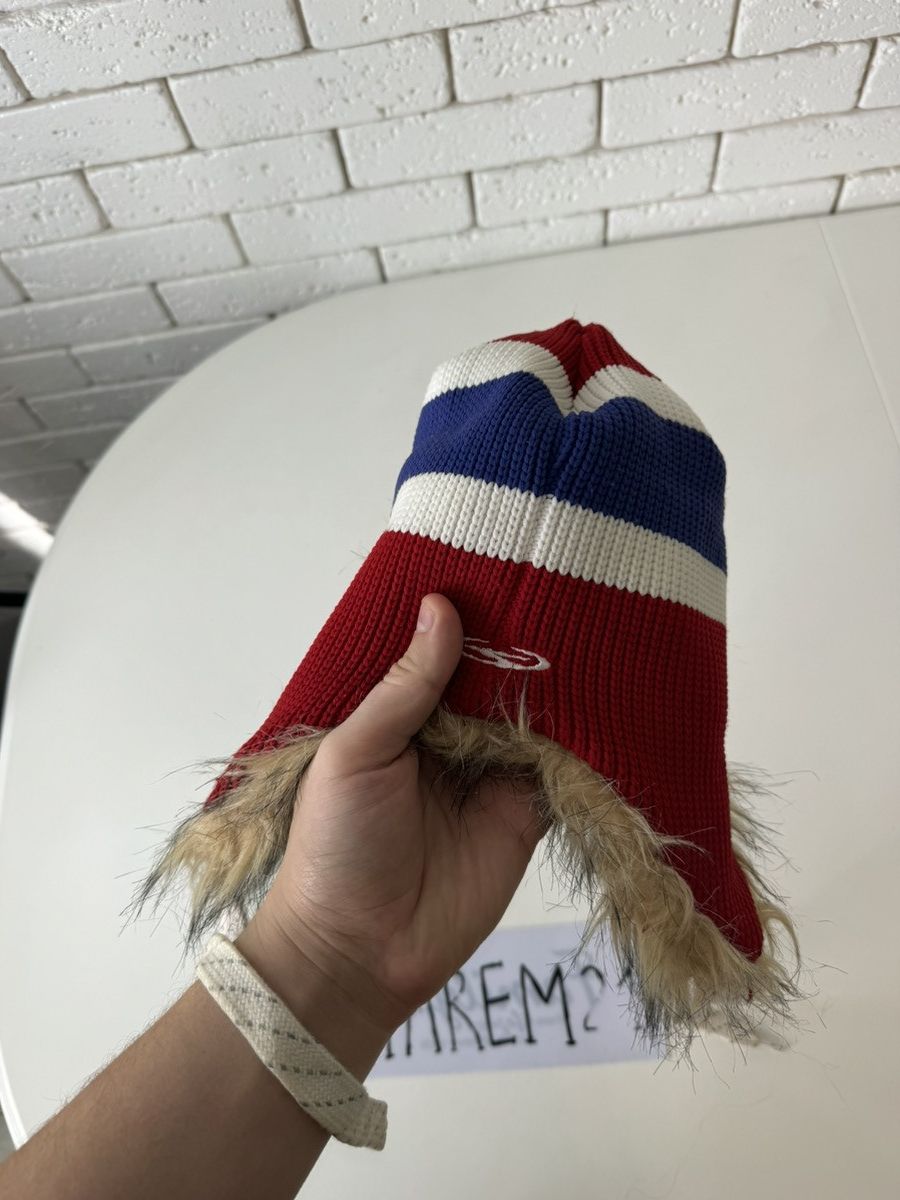 NHL Gong Show Hockey Ushanka cap hat Size ONE SIZE - 3 Thumbnail
