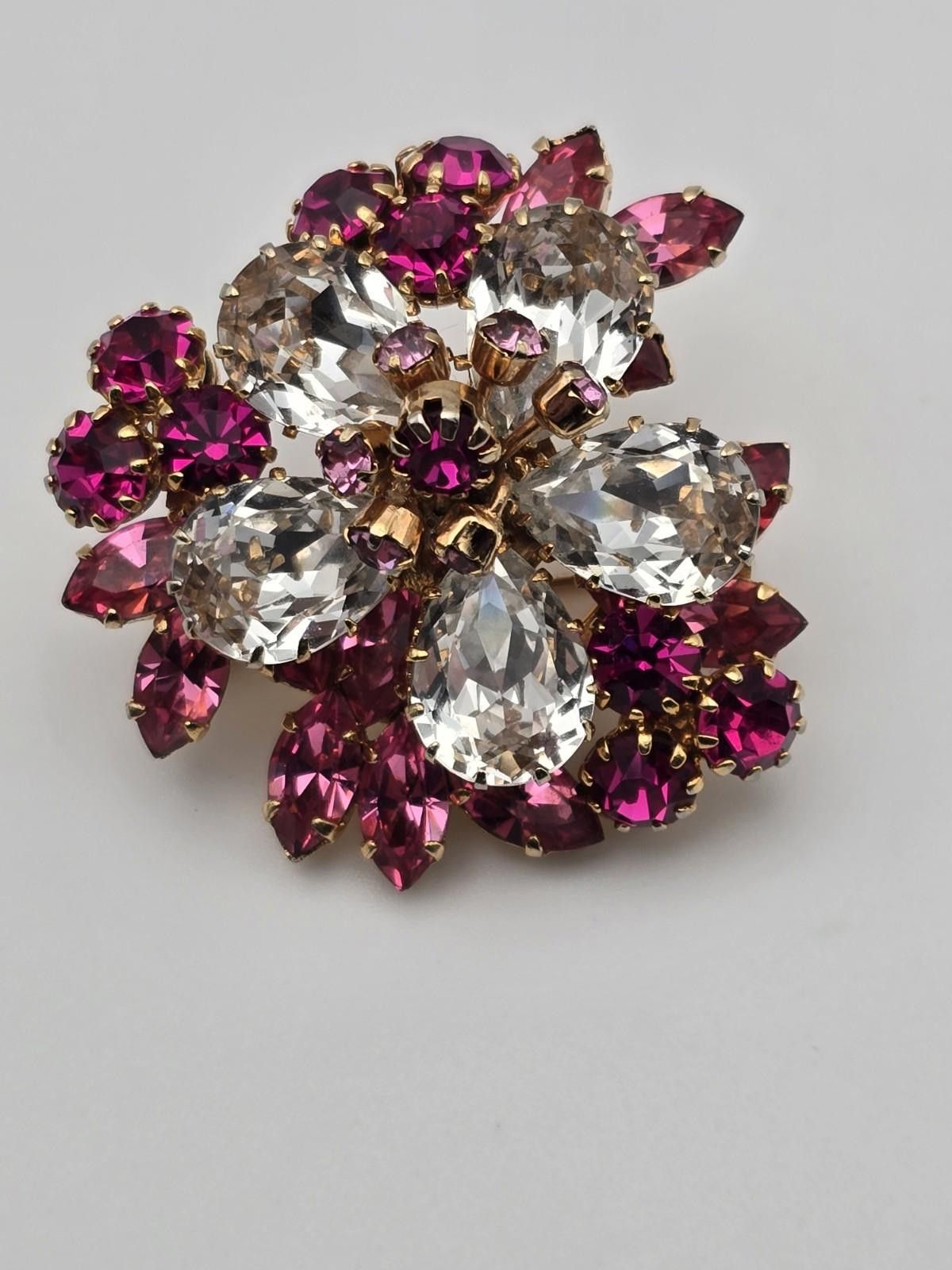 Other Schoffel Austrian Rhinestone Crystal Flower Brooch Size ONE SIZE - 2 Thumbnail