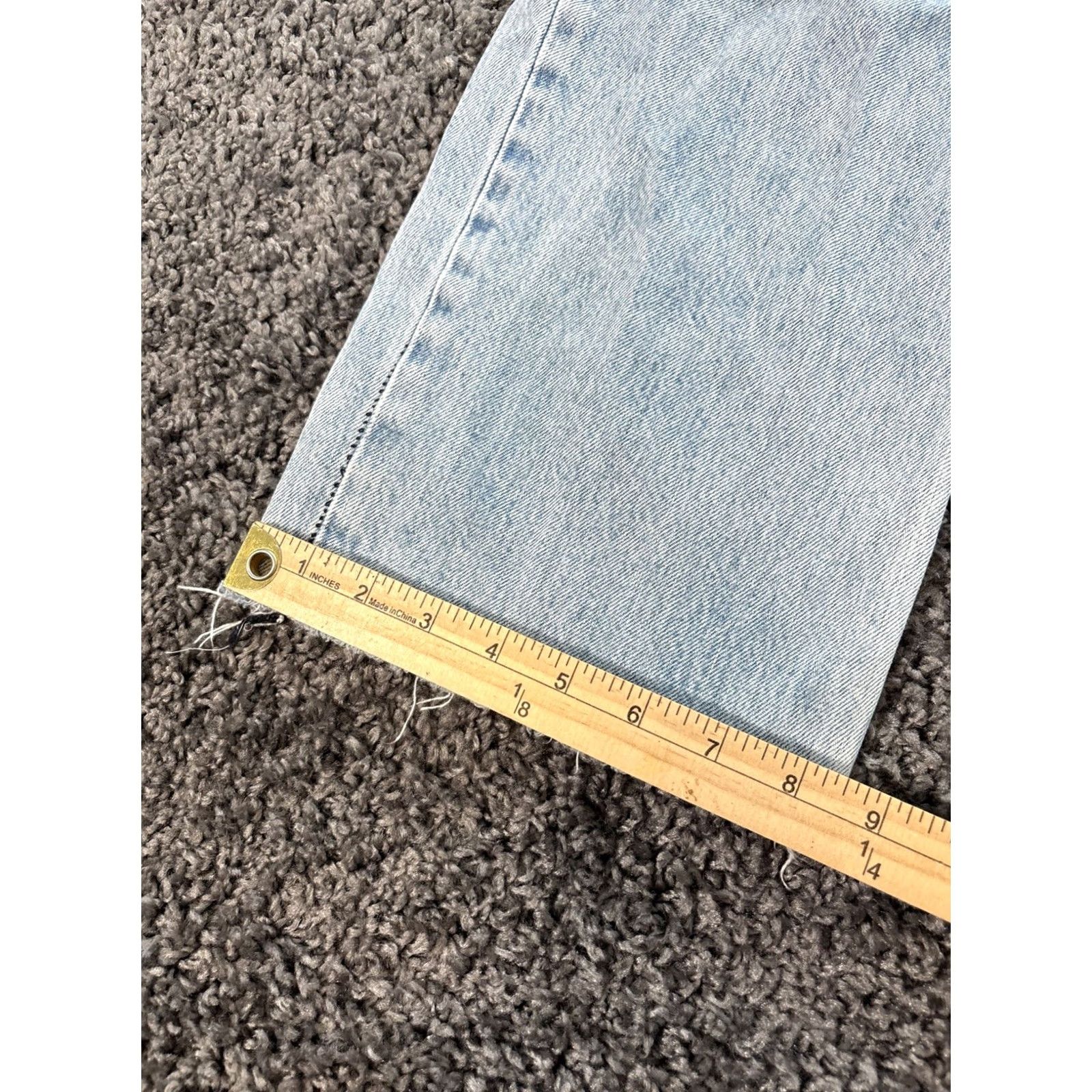 Levi's Levi's Jeans Womens Blue Low Pro Straight Distressed Light Wash Baggy 30 Regular Inseam 30 Denim 100% Cotton Shirt? Size 30" / US 8 / IT 44 - 3 Thumbnail