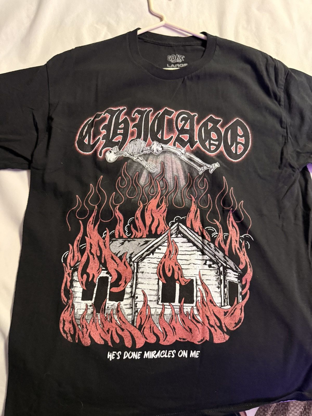 GOAT Crew Goat Crew “Chicago He’s done miracles on me” Black Red Shirt Size US L / EU 52-54 / 3 - 1 Thumbnail