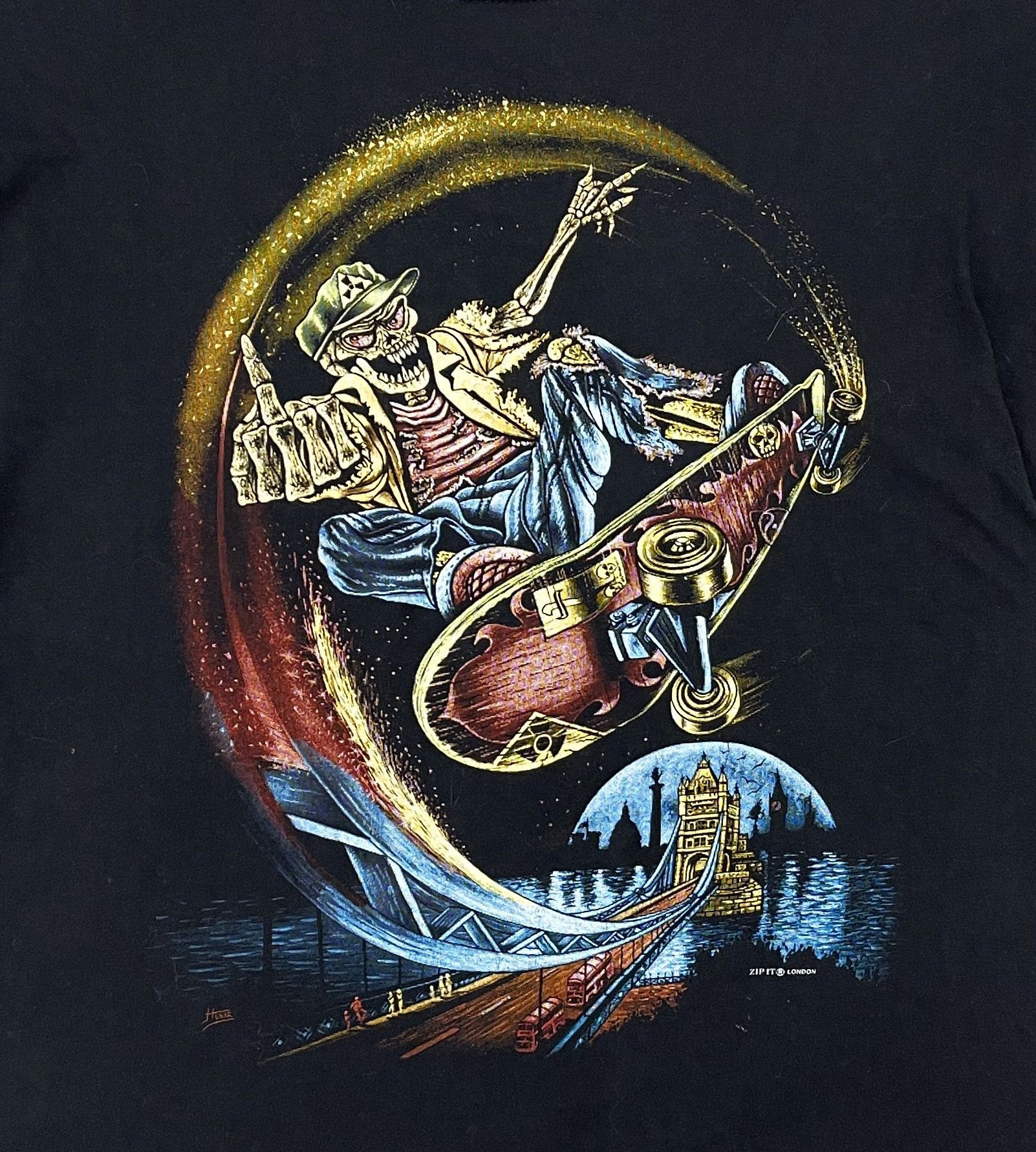 Vintage Vintage 90s Zip it London Skeleton on a skateboard Size US M / EU 48-50 / 2 - 2 Thumbnail
