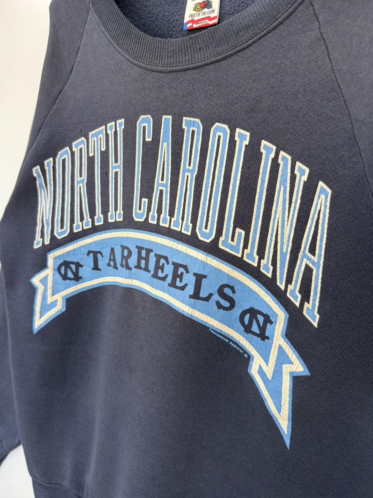 Gabrielle × Jerzees × Vintage 🔥 Vintage 90's North Carolina Tar Heels men's basketball - M Size US S / EU 44-46 / 1 - 4 Thumbnail
