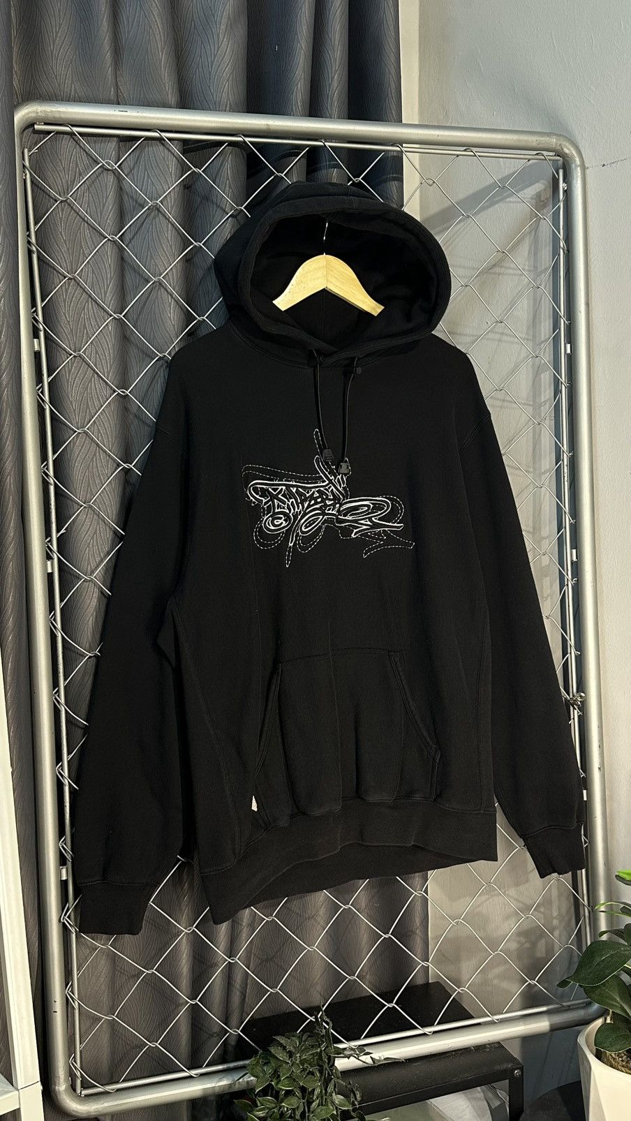 Tribal Streetwear Vintage Y2K Tribal Gear Embroidered Pullover Hoodie Size US L / EU 52-54 / 3 - 1 Thumbnail
