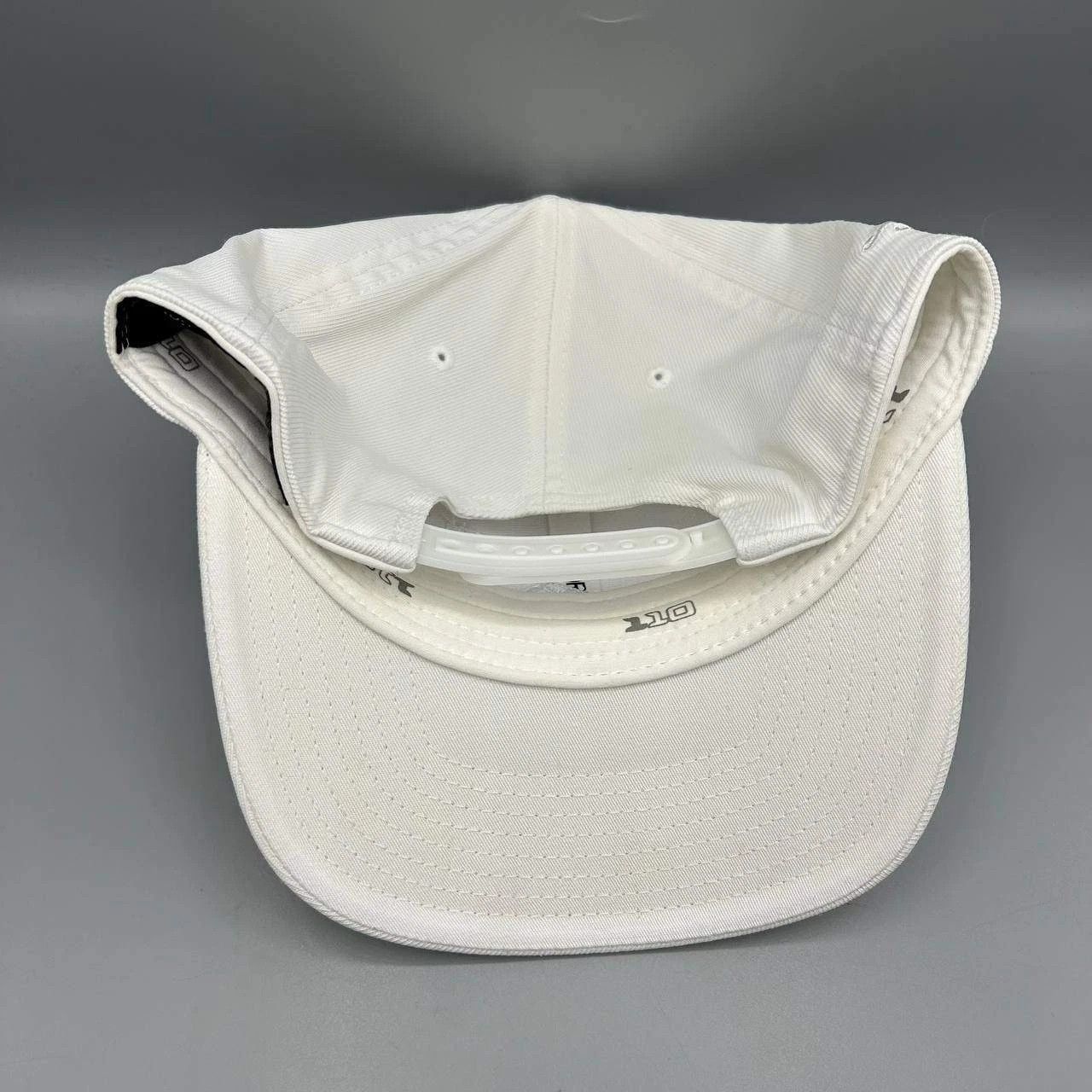 G/FORE Grove XXIII Hat Men White Embroidered G/Fore Snap Back Cap Size ONE SIZE - 7 Thumbnail
