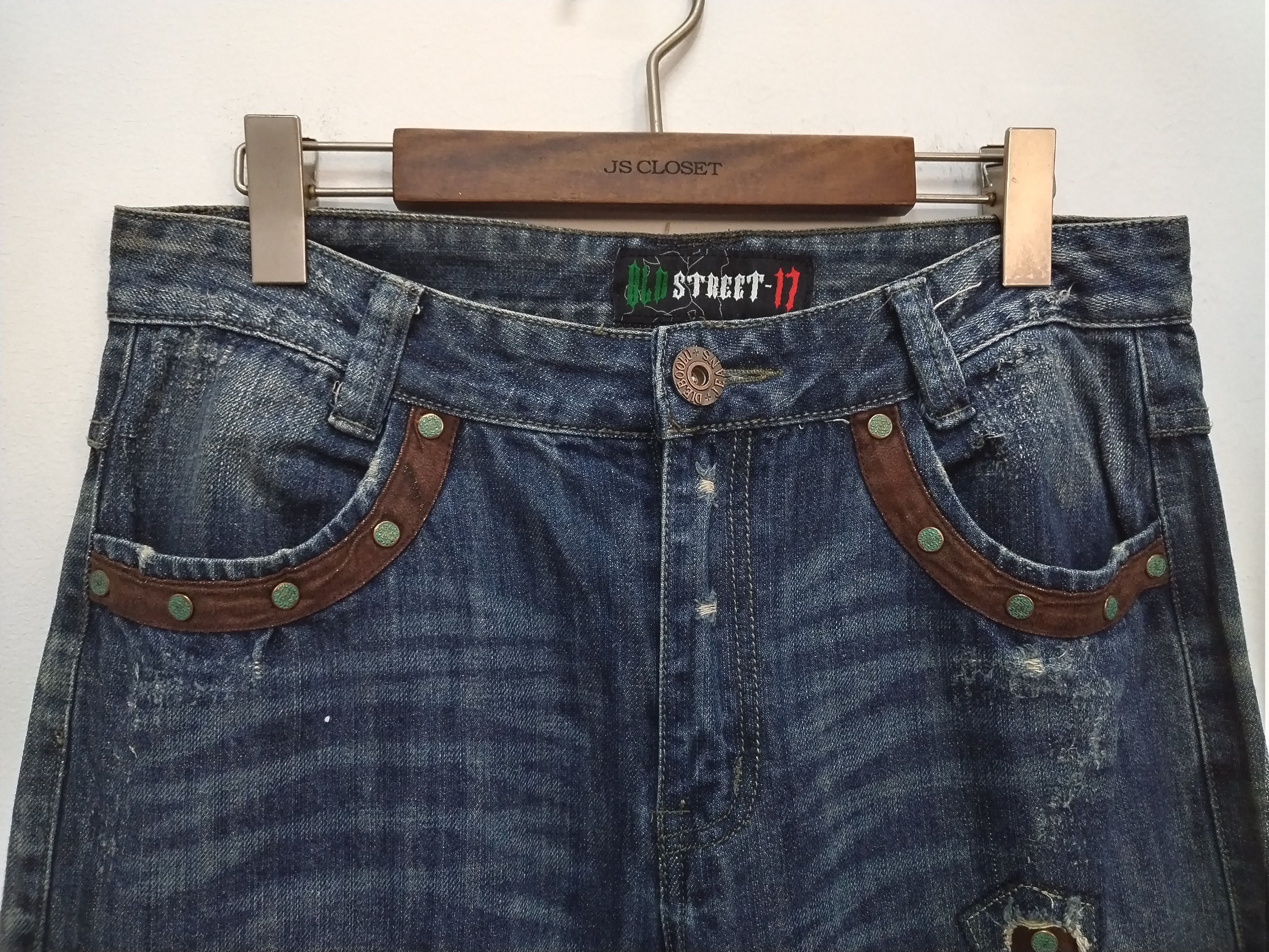 Le Grande Bleu (L.G.B.) 💥Distressed Dieboolu old street chrome hearts design Jeans Size US 32 / EU 48 - 5 Thumbnail