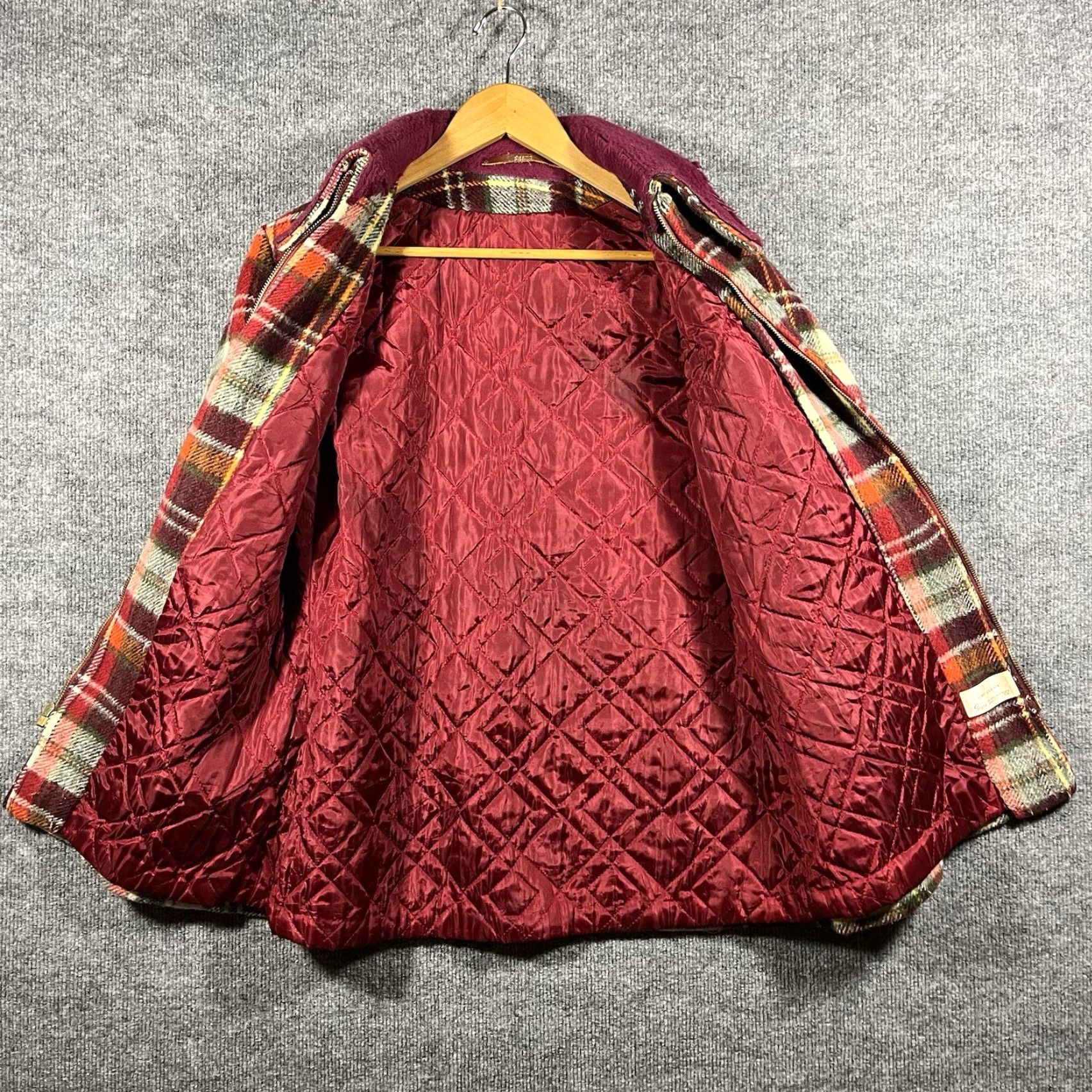 Sears VINTAGE Sears Jacket Medium Burgundy Plaid Wool Coat Overcoat Size US M / EU 48-50 / 2 - 4 Thumbnail