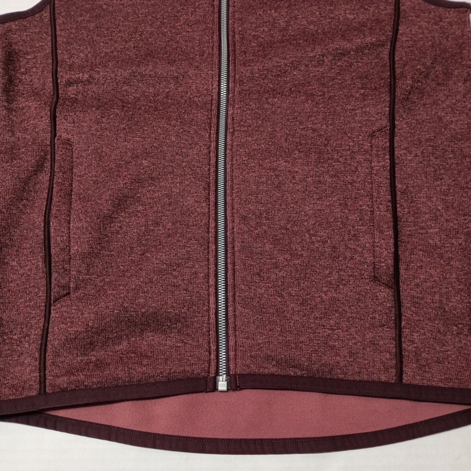 Cutter & Buck Cutter & Buck Harvard Crimson Vest Jacket Mens S Maroon Knit Size US S / EU 44-46 / 1 - 2 Thumbnail