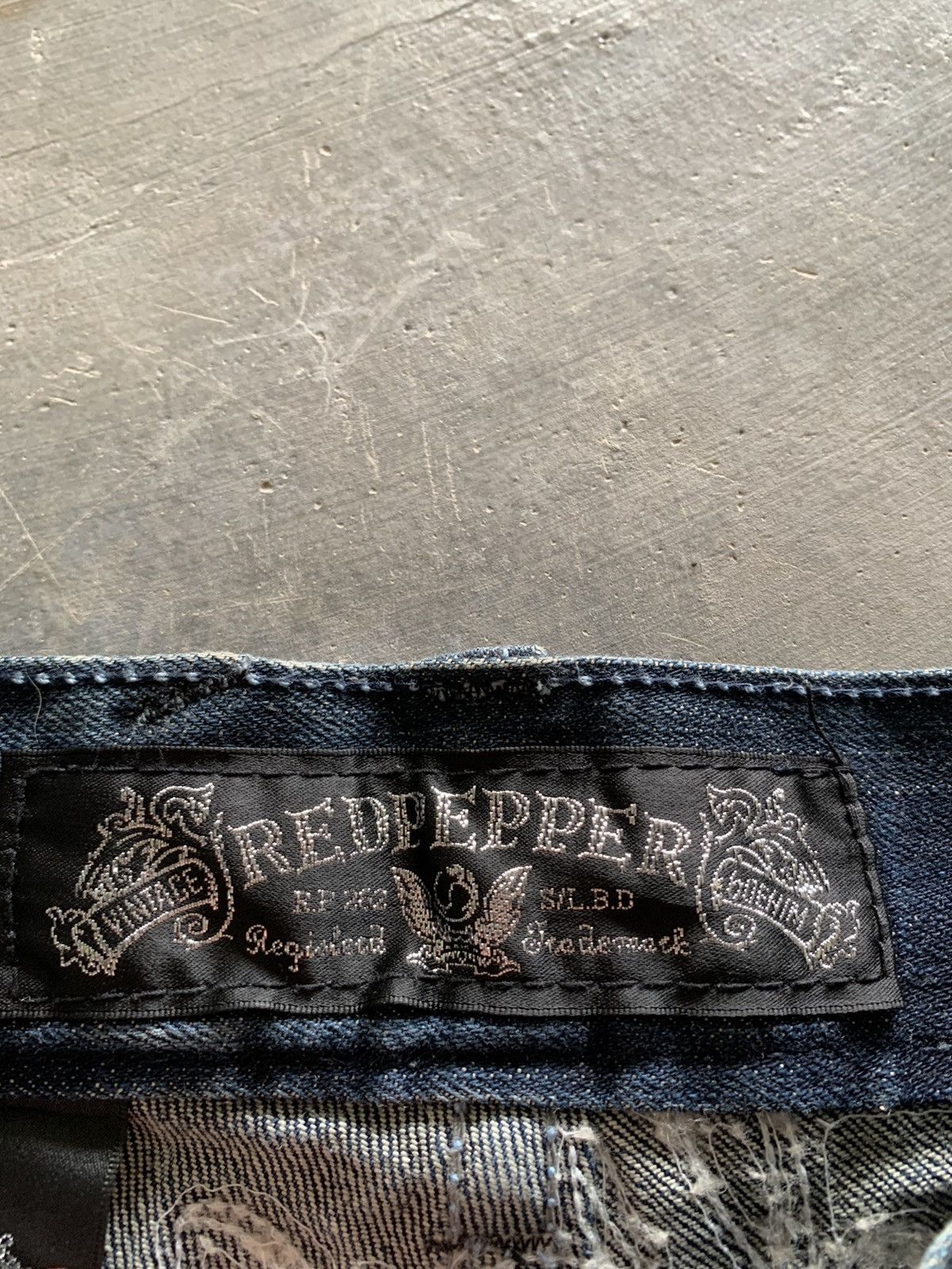 If Six Was Nine Y2K RED PEPPER rusty style rhinestone embroidery design Size US 32 / EU 48 - 11 Thumbnail