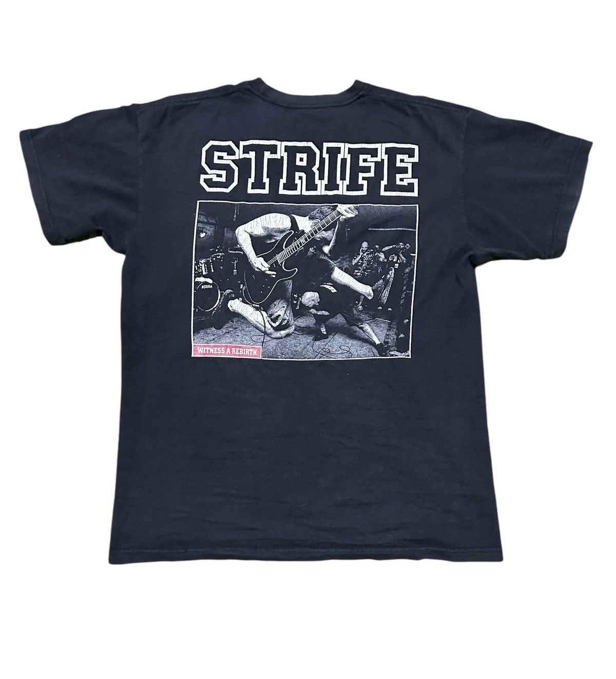 Band Tees Vtg y2k Stripe Hardcore punk band tee Size US L / EU 52-54 / 3 - 1 Thumbnail