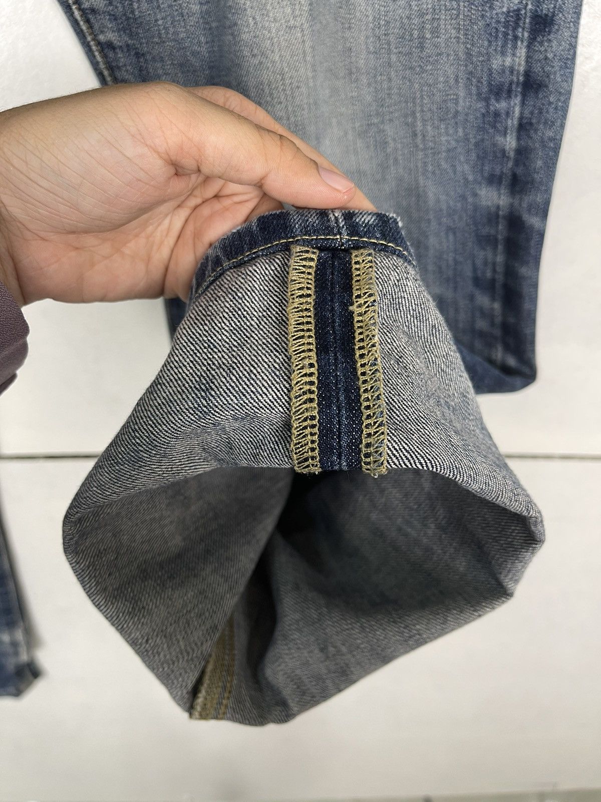 Japanese Brand Uniqlo UJ Distressed Flare Regular Fit Straight Jeans Size US 38 / EU 54 - 16 Thumbnail