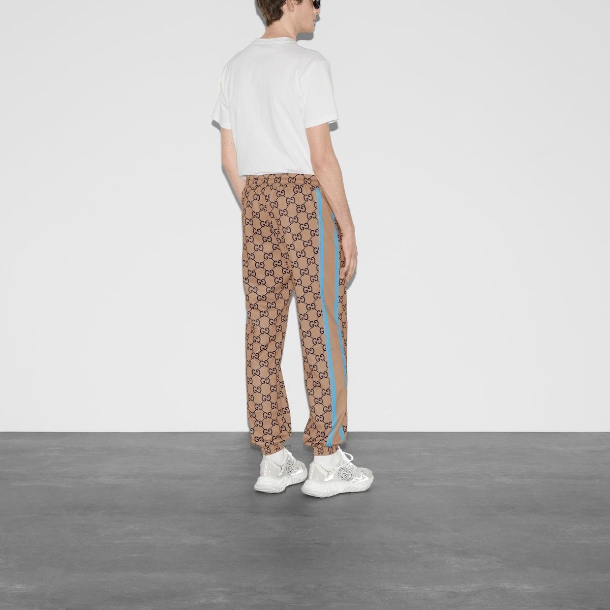 Gucci o1s1wg110925 Technical Jersey GG Print Jogging Pant Size US 30 / EU 46 - 4 Thumbnail