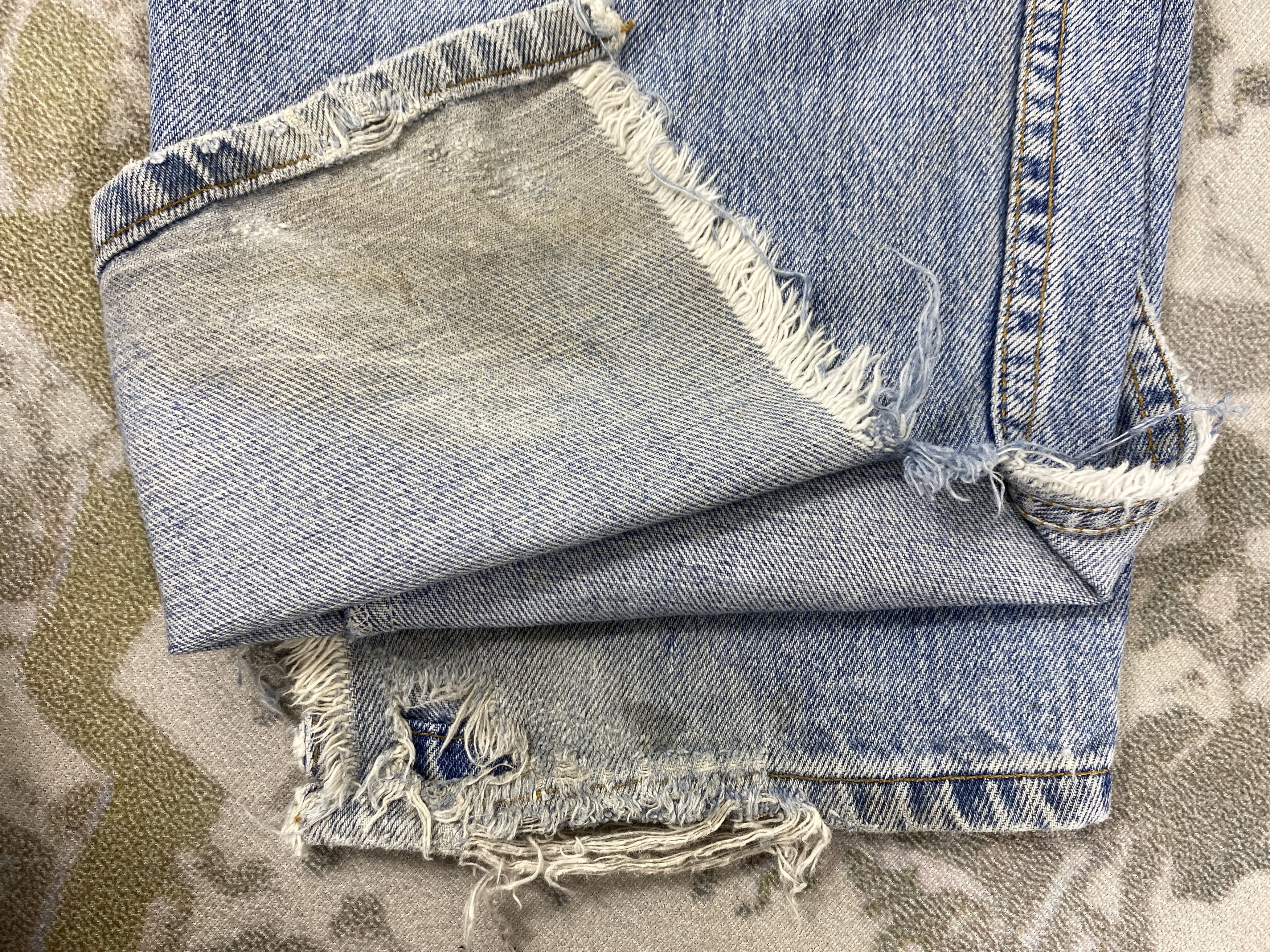 Levi's Light Wash Vintage Levi's 560 Denim 37x34.5 -JN394 Size US 37 - 13 Thumbnail