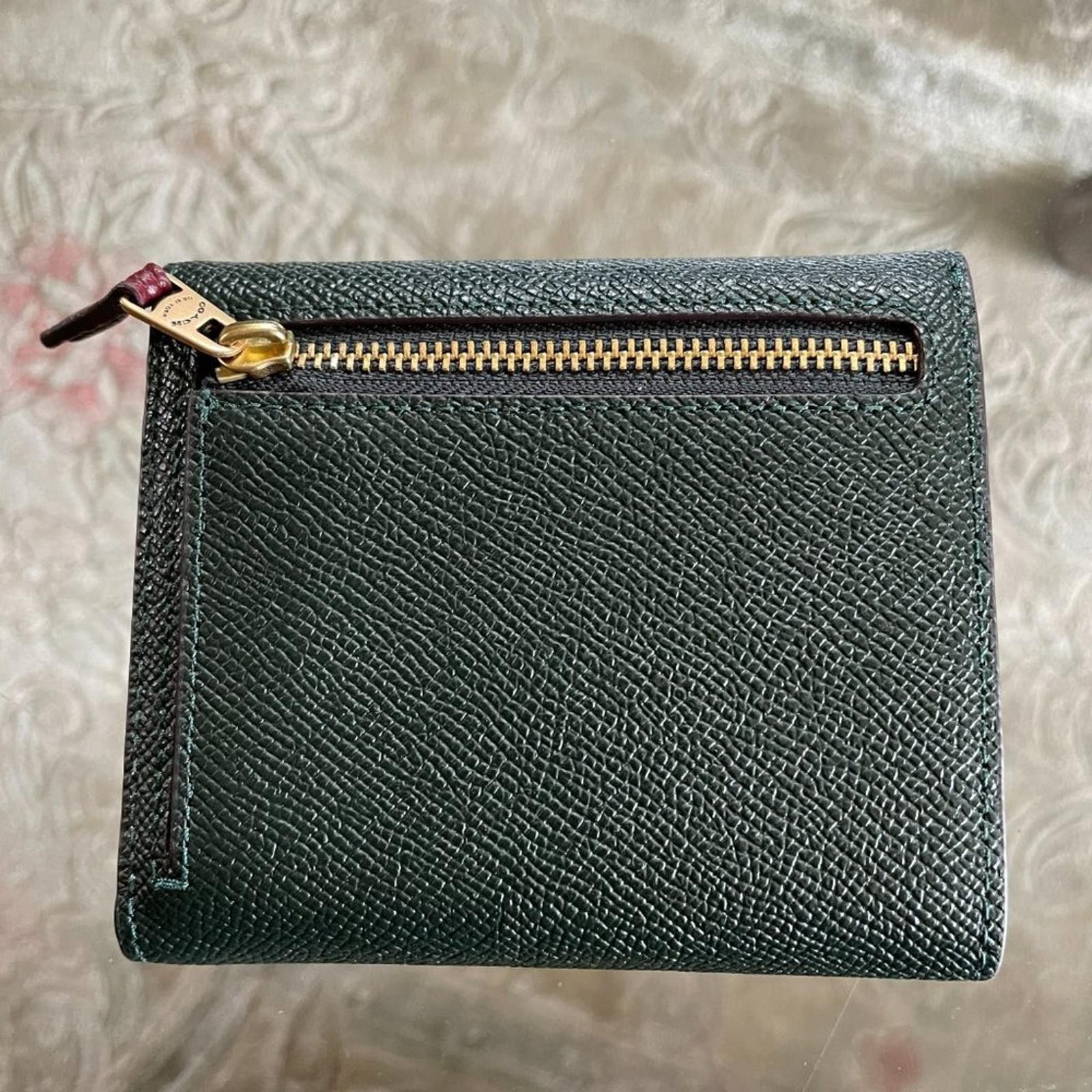 Coach NWT Wyn Small Wallet In Colorblock Size ONE SIZE - 2 Thumbnail