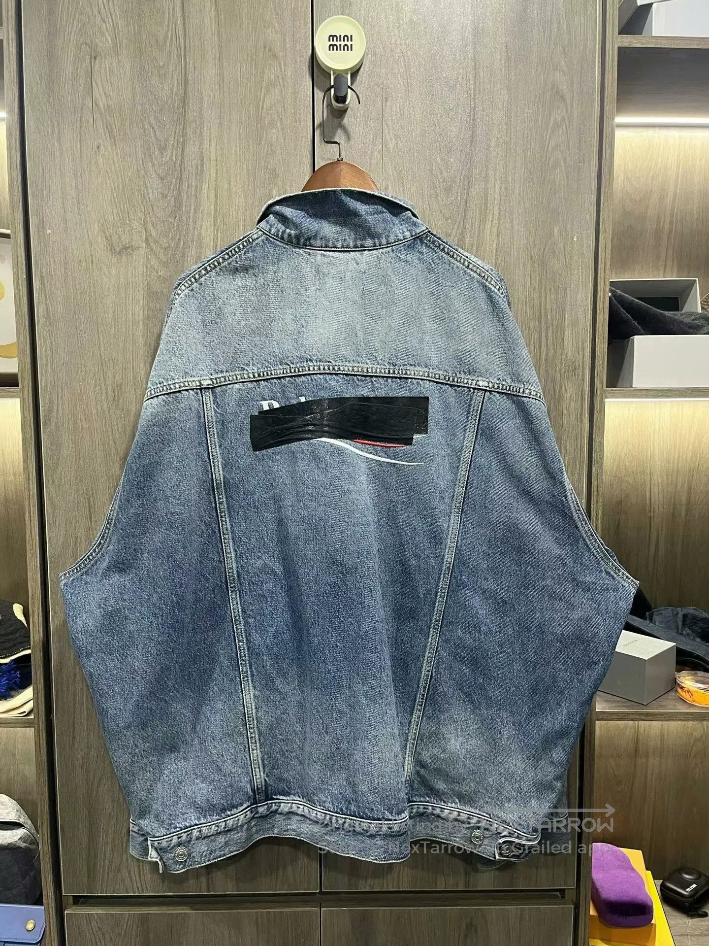 Balenciaga balenciaga back logo denim jacket. Size US L / EU 52-54 / 3 - 5 Thumbnail