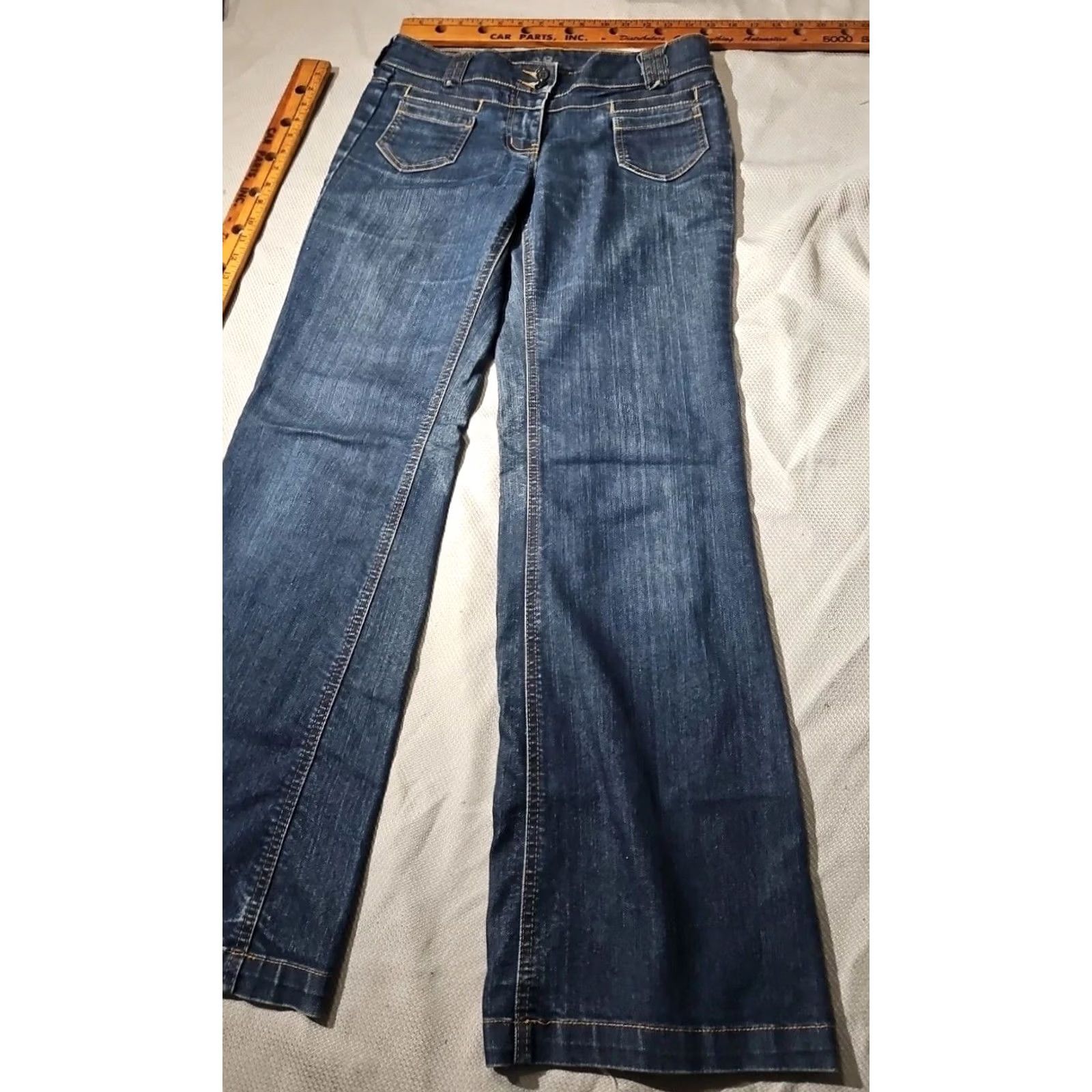 Vintage VINTAGE? No — New York & Company Jeans Womens Sz 4 Blue Flare Leg Mid Rise Stretch Denim Pants (Relaxed, 5-Pocket, Dark Wash) Mens? Womens? Size 27" / US 4 / IT 40 - 5 Thumbnail