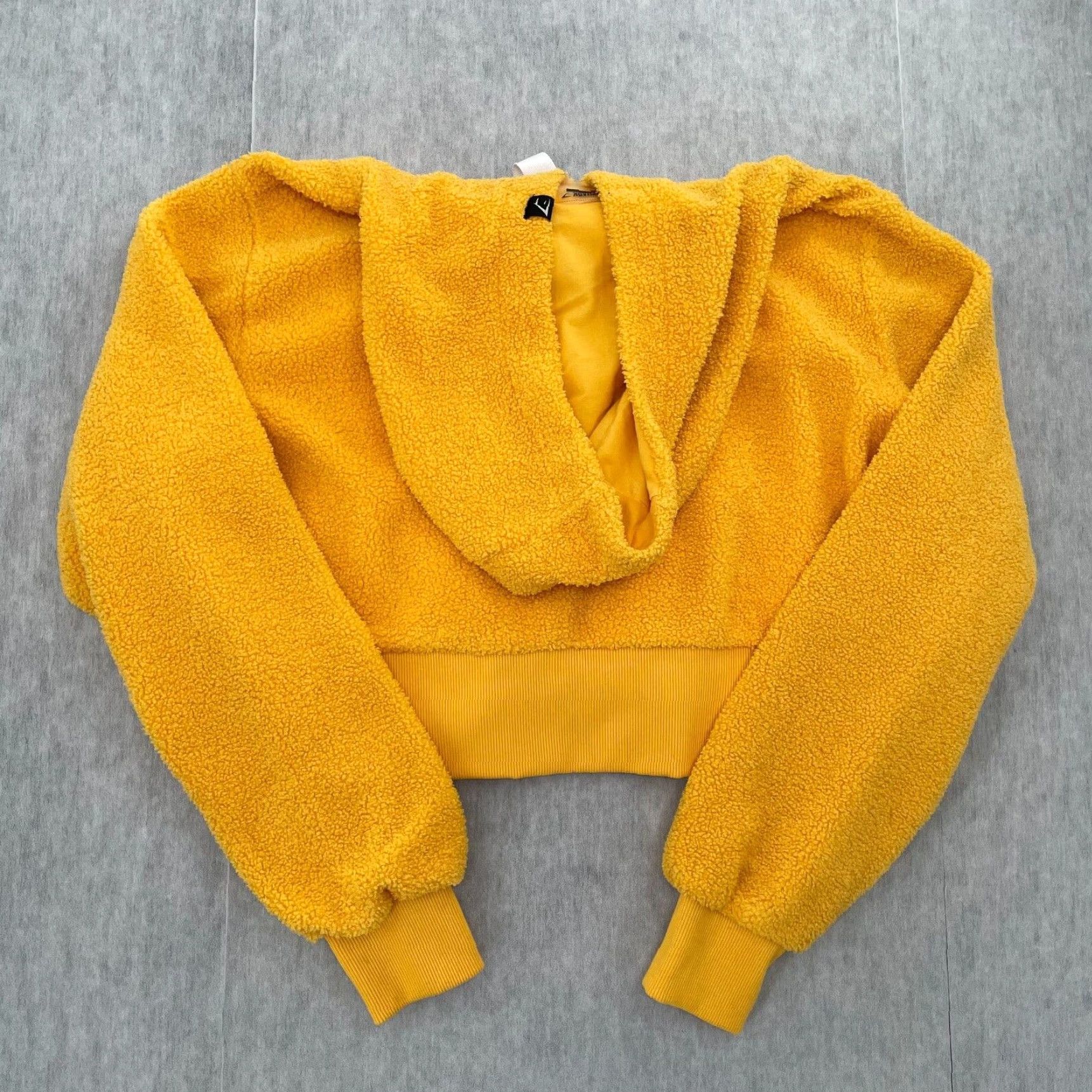 Gymshark GYMSHARK Hoodie Sweatshirt Womens Medium Yellow Pullover Crop Top Logo M Activewear Casual Fitness Ladies M Size M / US 6-8 / IT 42-44 - 2 Thumbnail