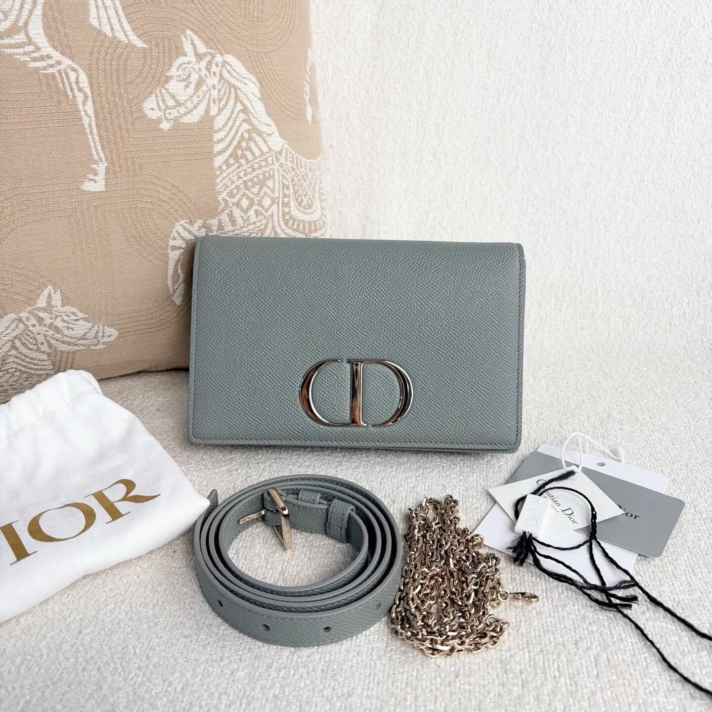 Dior Pre-loved Bag Very good condition Size ONE SIZE - 1 Thumbnail