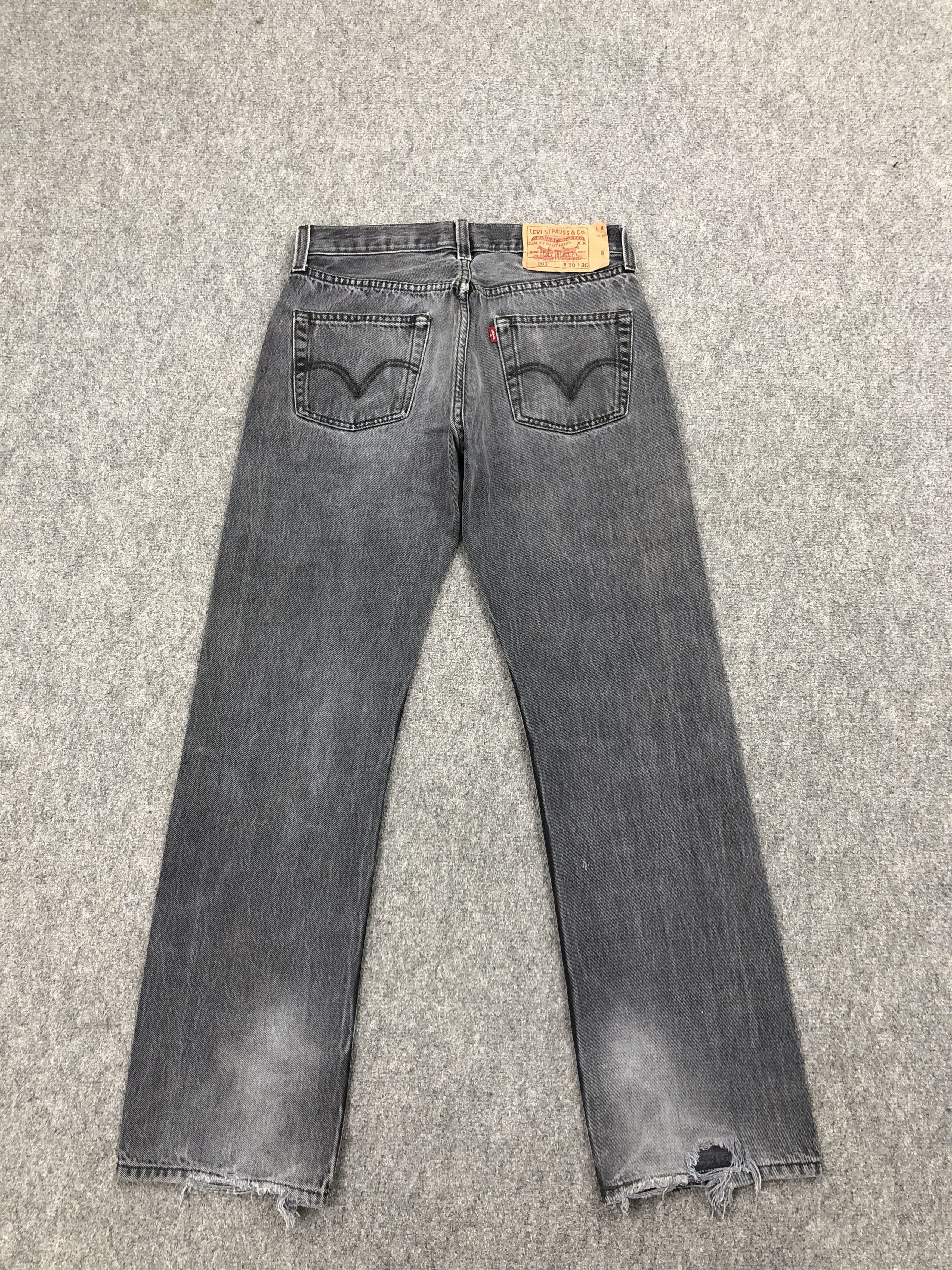 Levi's × Vintage Vintage Levis 501 Faded Black Denim Jeans Size US 28 / EU 44 - 3 Thumbnail