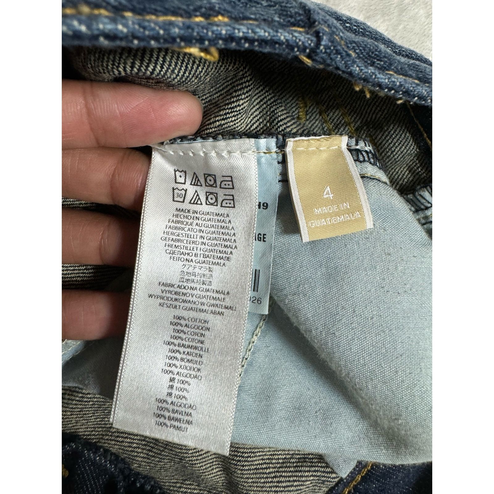 Michael Kors Michael Kors Cut Off Frayed Hem Jean Shorts Low Rise Size 4 Size 27" / US 4 / IT 40 - 4 Thumbnail