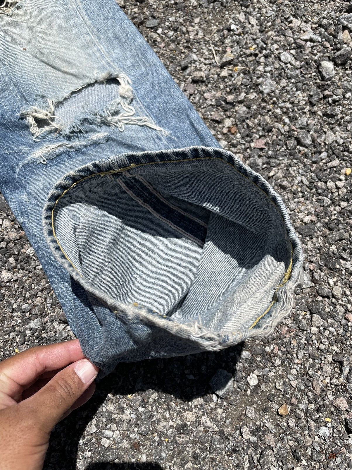 Japanese Brand 🔥Accept Binding Offer🔥 Buckayro Disstressed Denim Pants Size US 28 / EU 44 - 12 Thumbnail