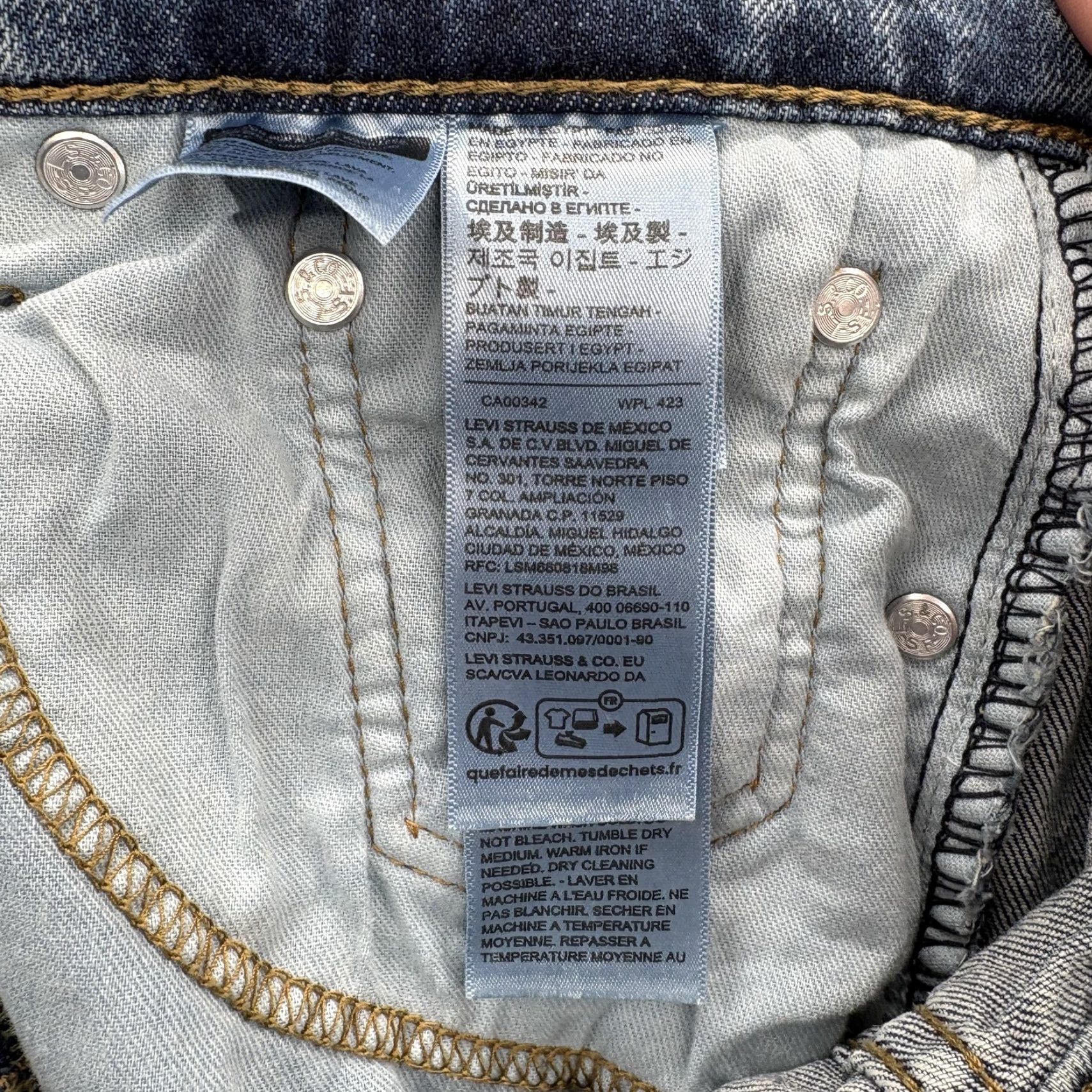 Levi's Levi's 541 Athletic Taper Jeans Mens 30x30 Blue Medium Wash Stretch Denim Casual Size US 30 / EU 46 - 4 Thumbnail