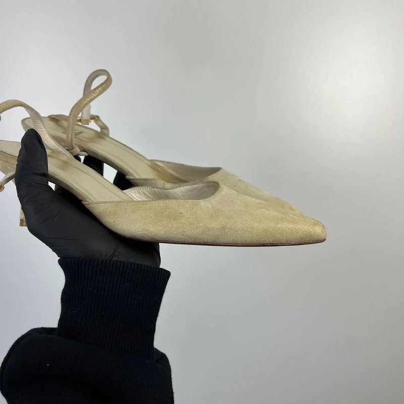 Stuart Weitzman Stuart Weitzman Gold Suede Slingback Heels EU 39 Size US 8 / IT 38 - 2 Thumbnail