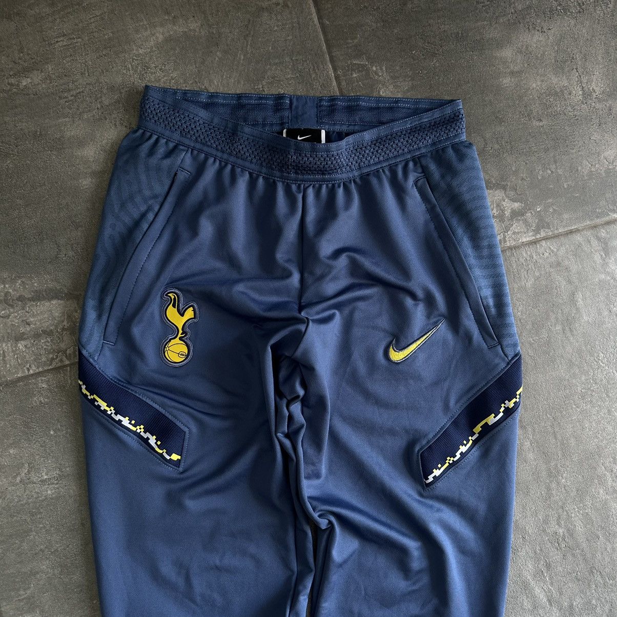 Nike × Vintage Vintage Nike Tottenham Hotspur Pants Joggers Overalls FC Size US 28 / EU 44 - 5 Thumbnail