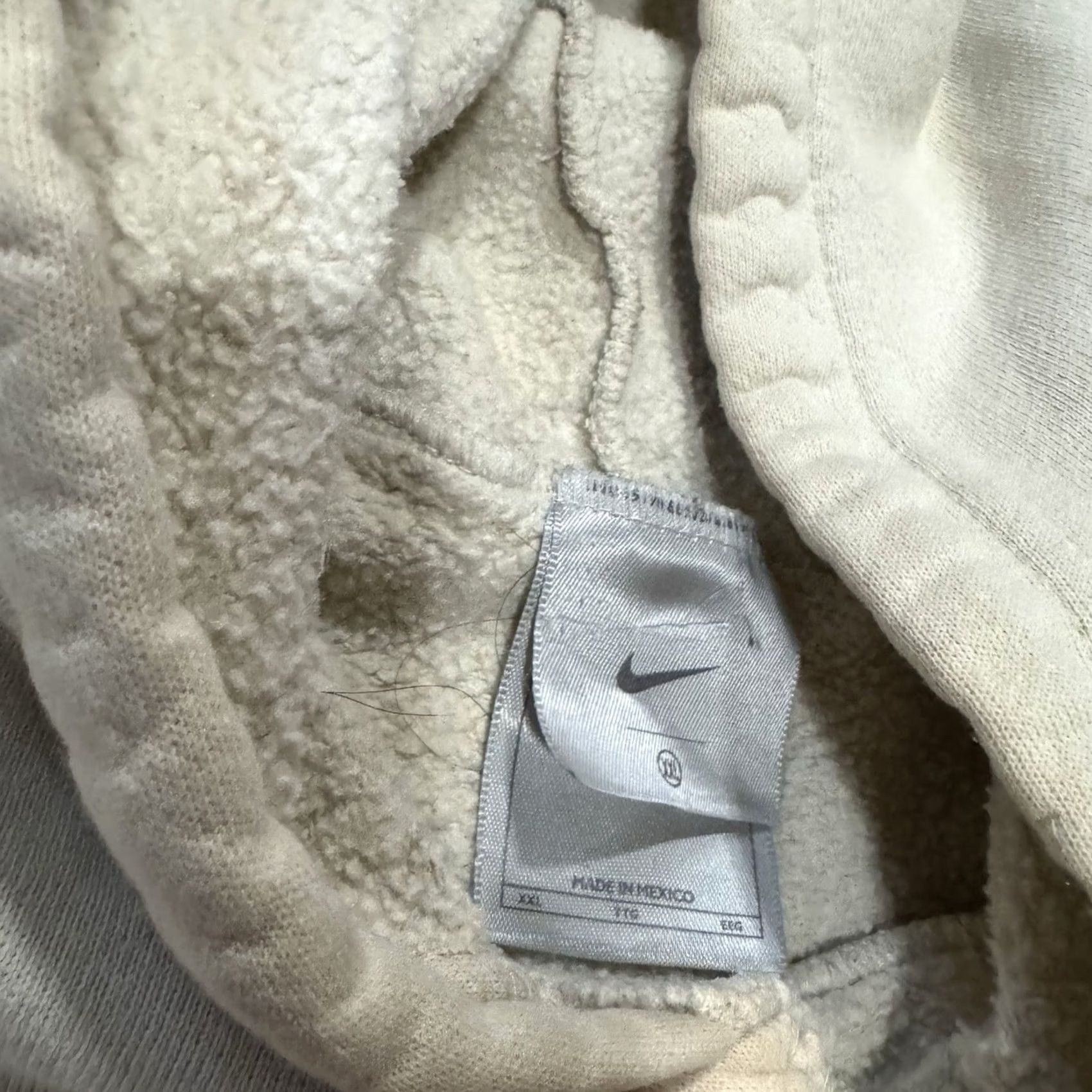 Nike Nike Vintage Marshmallow Cream Center Swoosh Hoodie Sweatshirt Silver Tag XXL Men Ivory Size US XXL / EU 58 / 5 - 4 Thumbnail