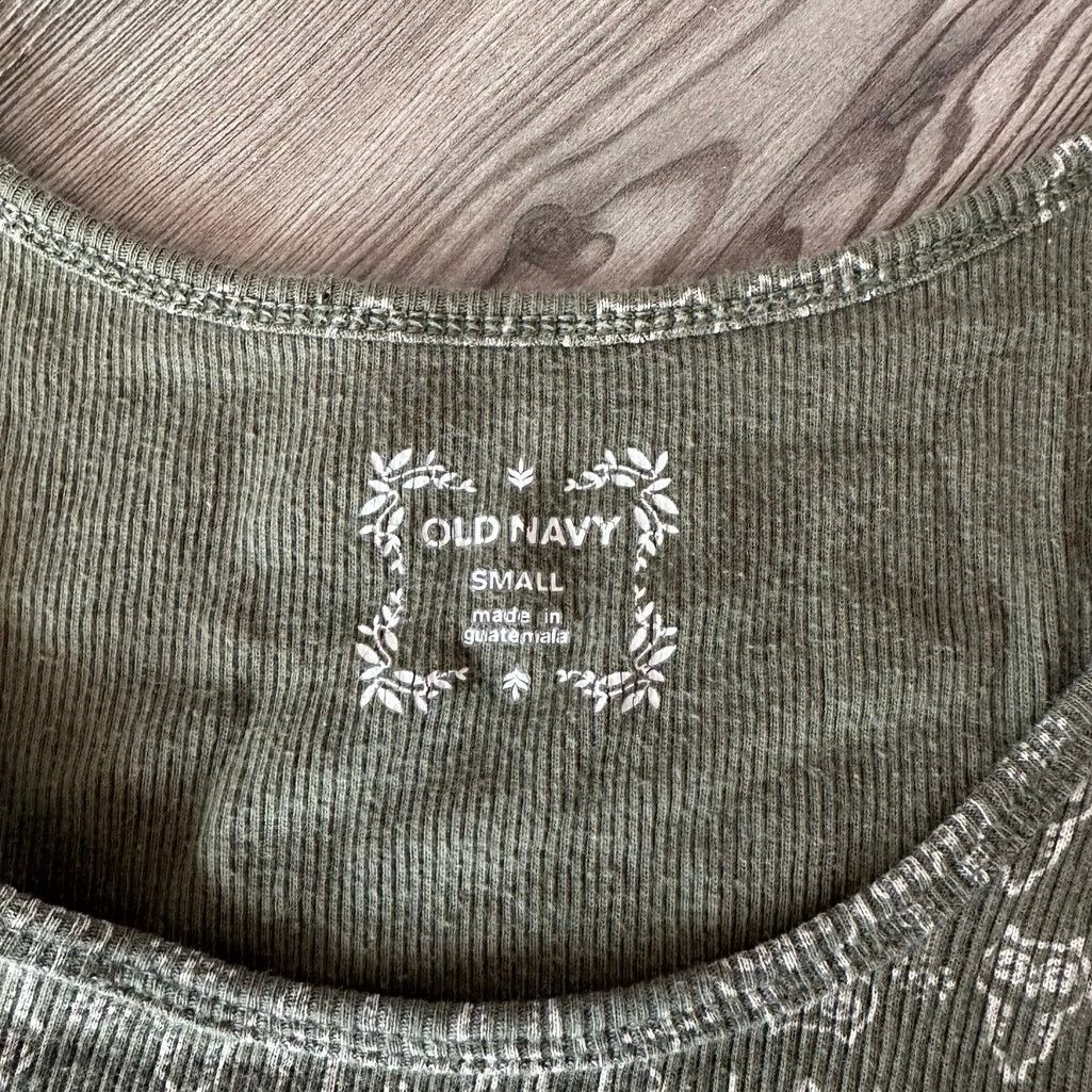 Old Navy old navy green and white owel graphic tank top Size S / US 4 / IT 40 - 3 Thumbnail