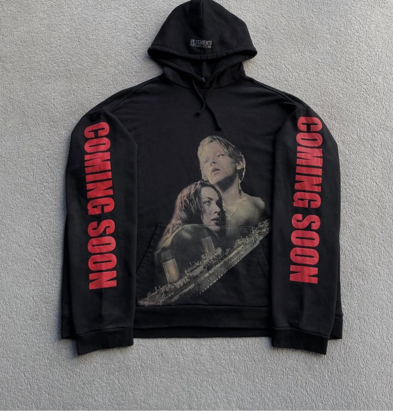 Vetements Coming Soon Titanic ‘thick version’ Hoodie Size US M / EU 48-50 / 2 - 13 Thumbnail