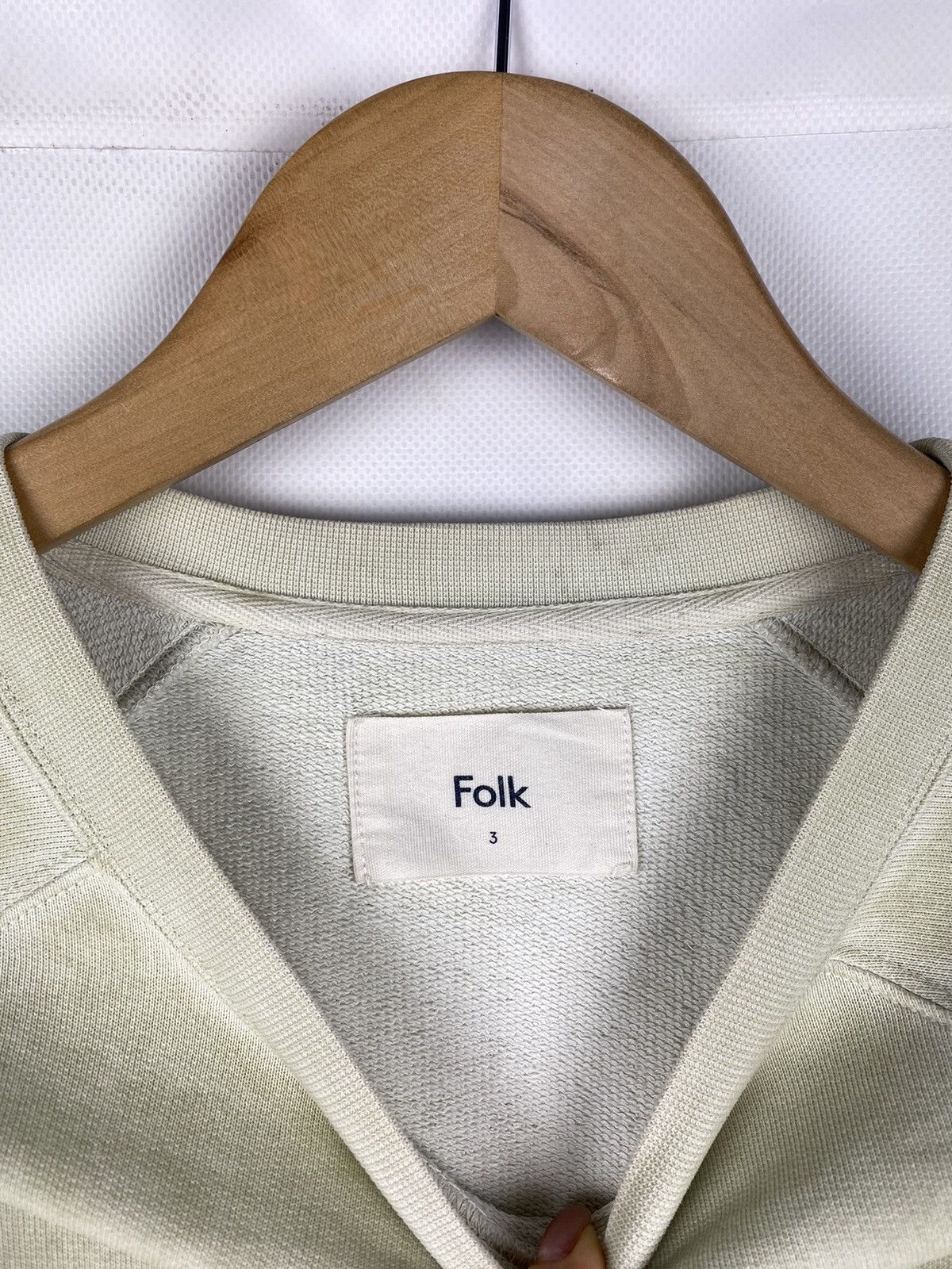 Folk Folk men’s crewneck sweatshirt pullover size 3 Size US L / EU 52-54 / 3 - 11 Thumbnail