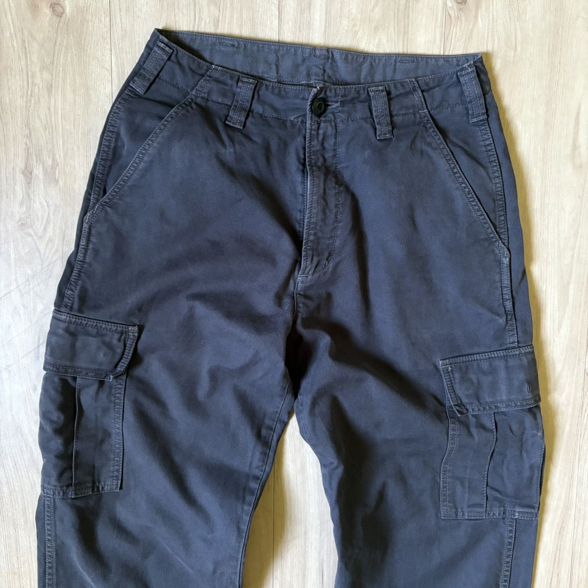 Lee × Vintage Faded Black Lee Cargo Pants Size US 30 / EU 46 - 2 Thumbnail