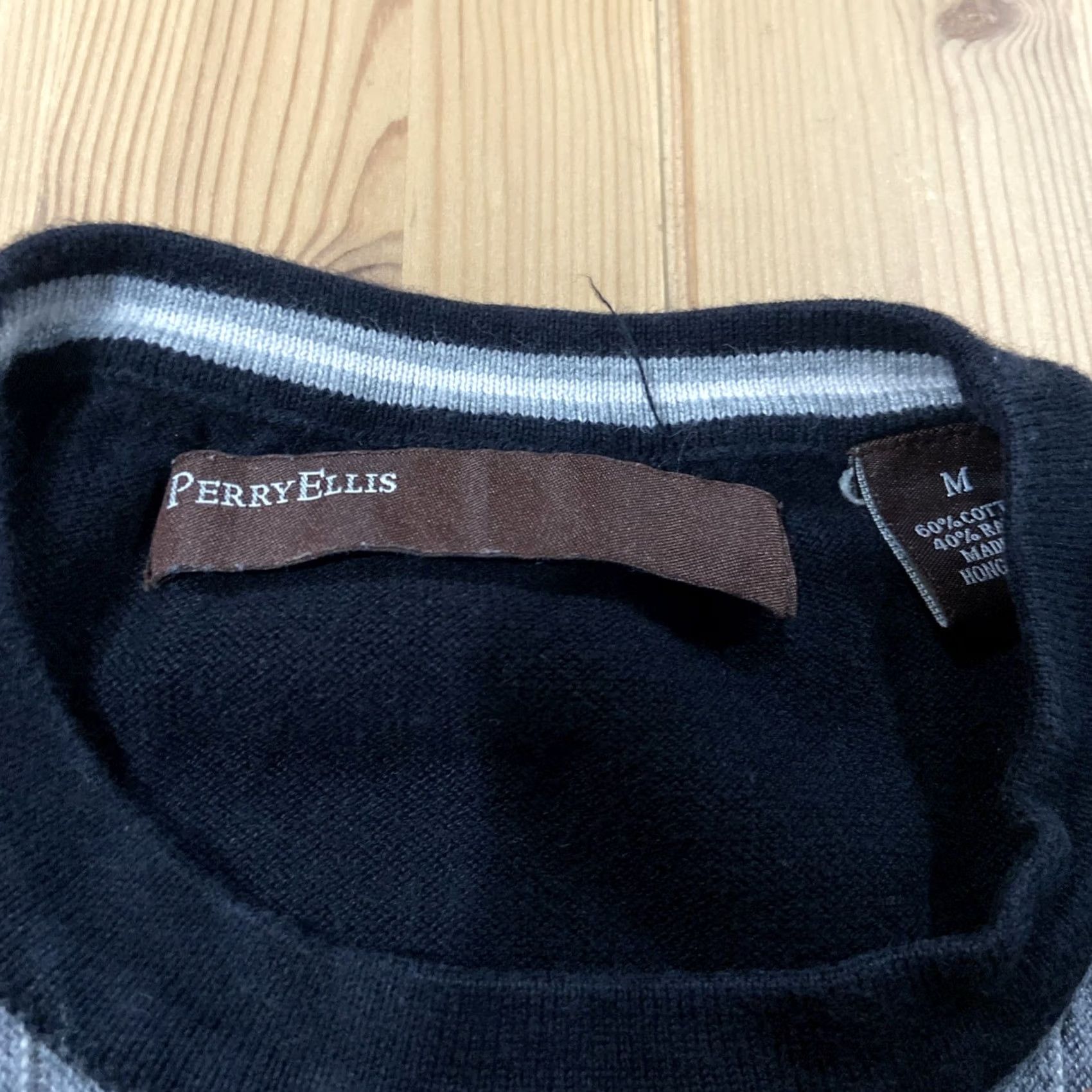 Perry Ellis Perry Ellis Sweater Crewneck Men M Slim Solid Black Polyester Viscose Rayon Knit Pullover Knitwear 3D Crown Neck Casual Size US M / EU 48-50 / 2 - 2 Thumbnail