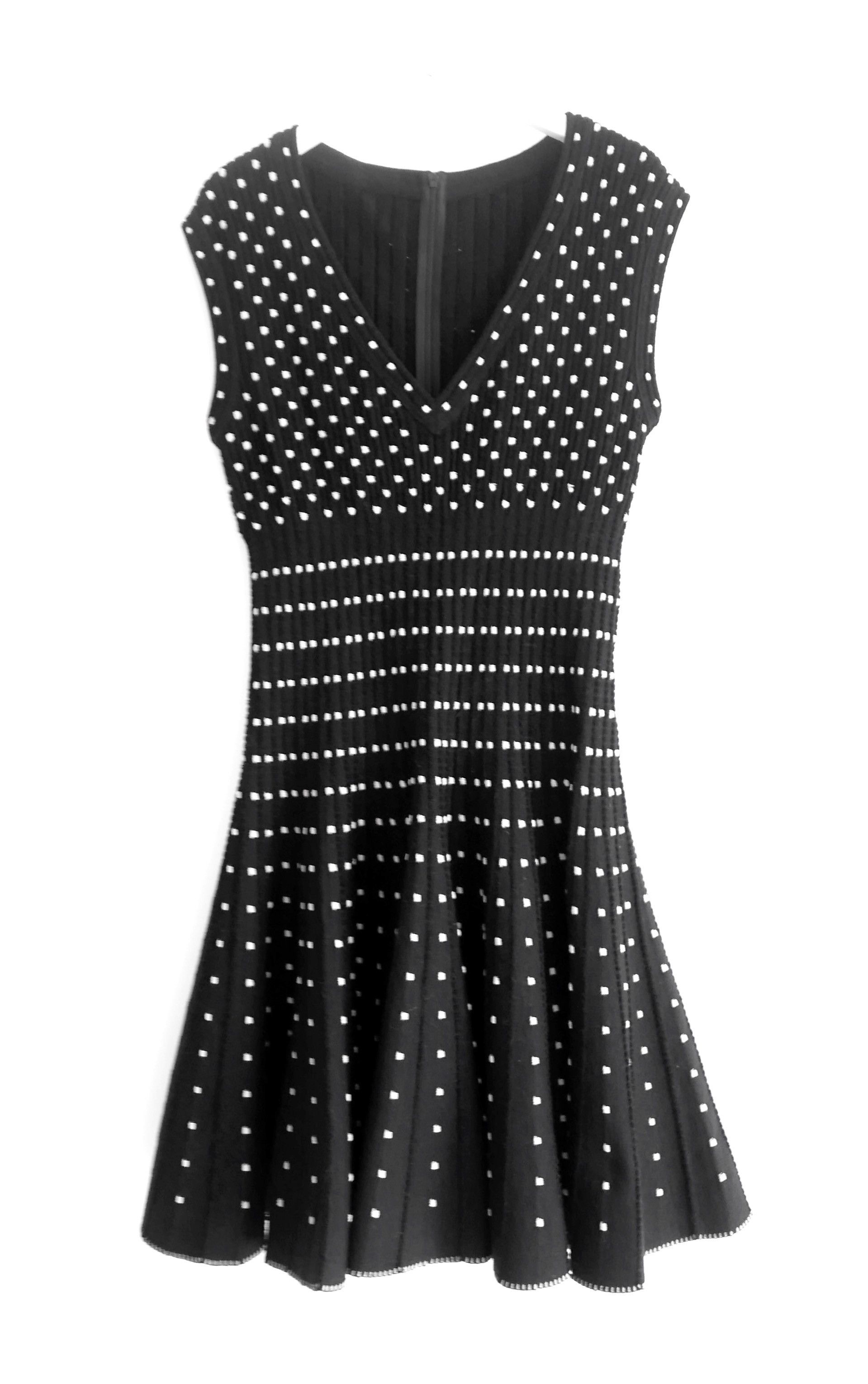 Alaia Alaia Black & White Knit Skater Dress Size S / US 4 / IT 40 - 1 Thumbnail