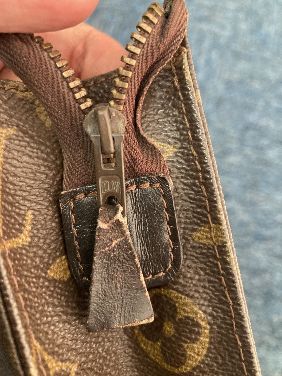 Louis Vuitton Louis Vuitton Toiletry 26 Size ONE SIZE - 4 Thumbnail