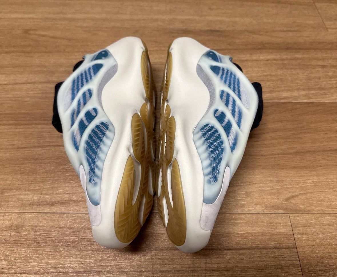 Adidas adidas Yeezy 700 V3 Kyanite Size US 12 / EU 45 - 11 Thumbnail